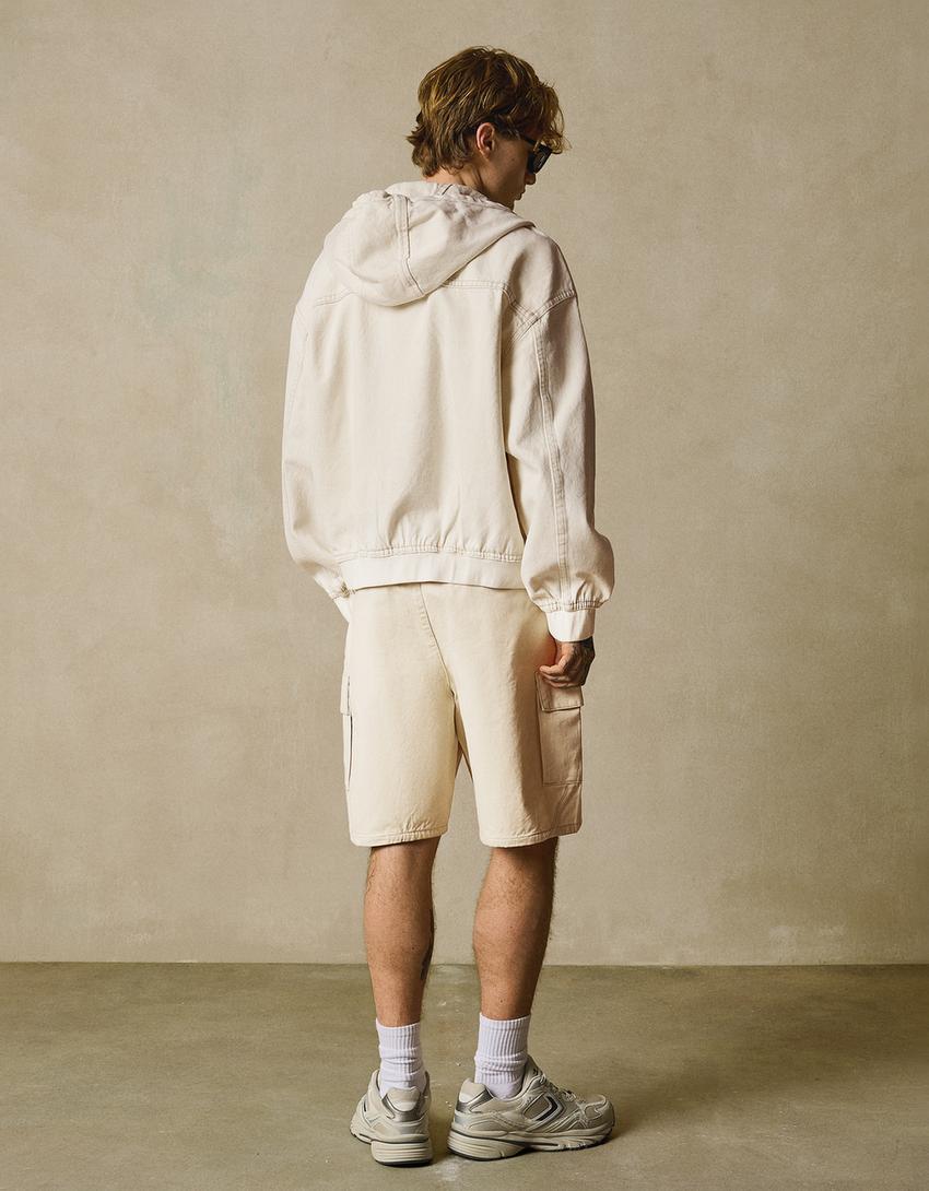 Wide-leg cargo Bermuda shorts-Sand
