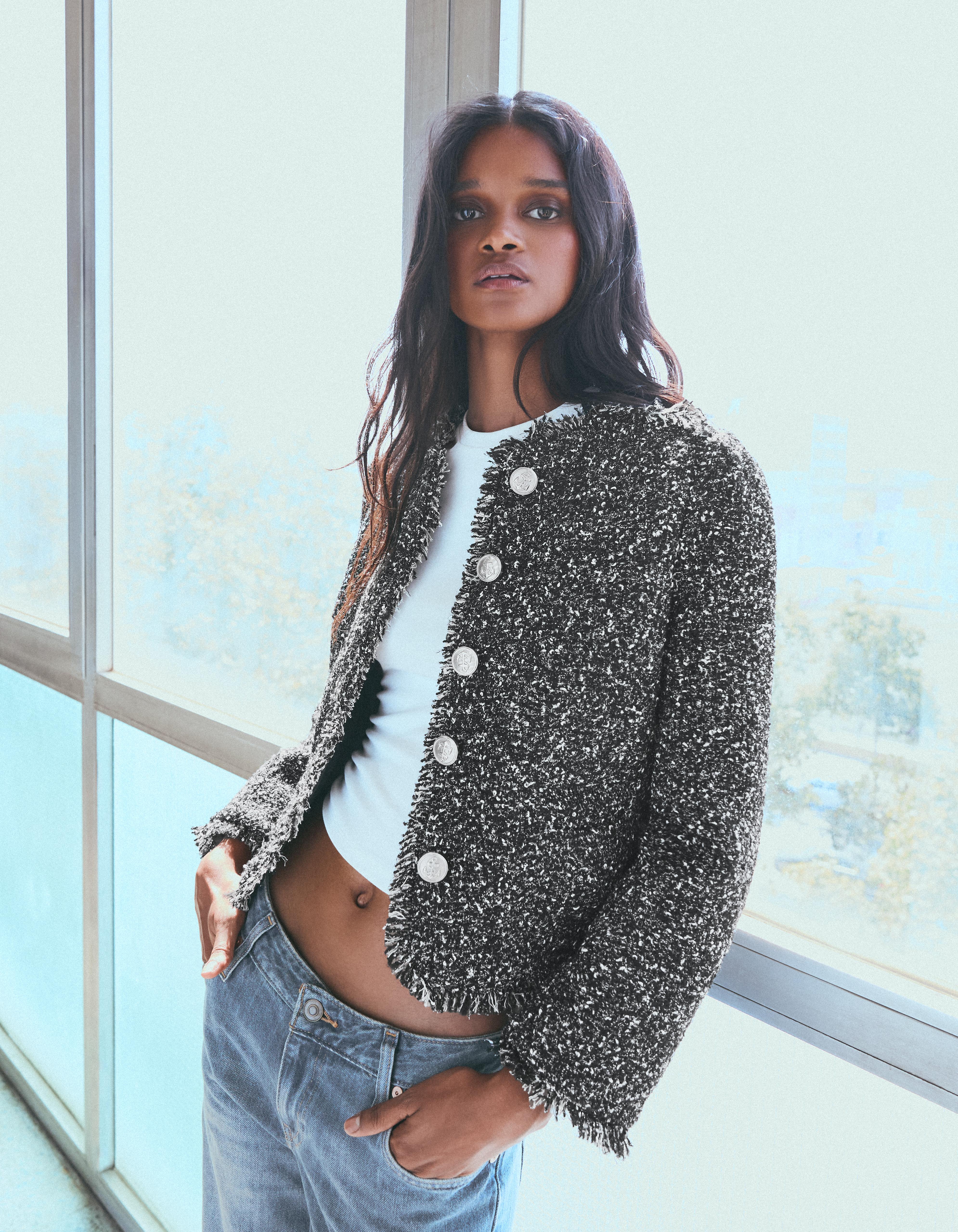Bershka Dokulu kumaş ceket görsel 4