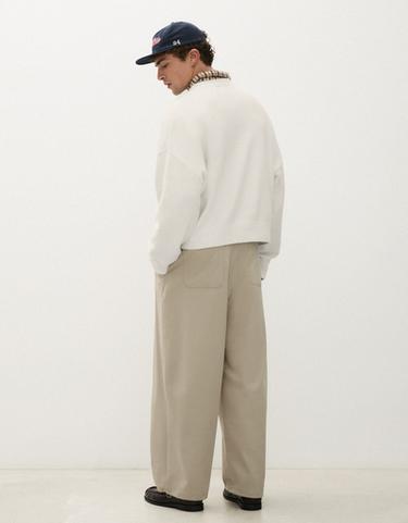 Cross-over pleat baggy trousers — Sand 2