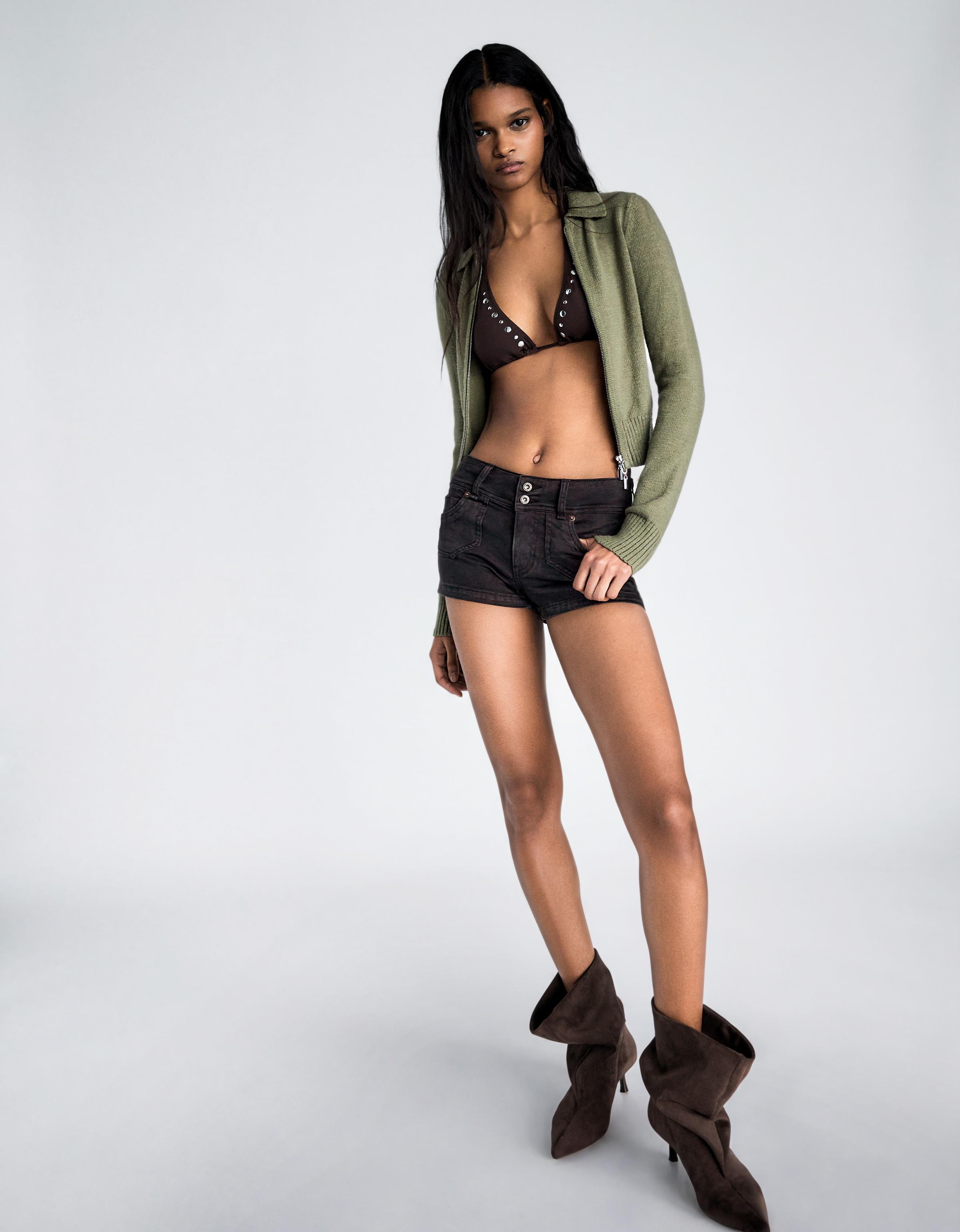 İşlemeli mini denim şort - Görsel 78