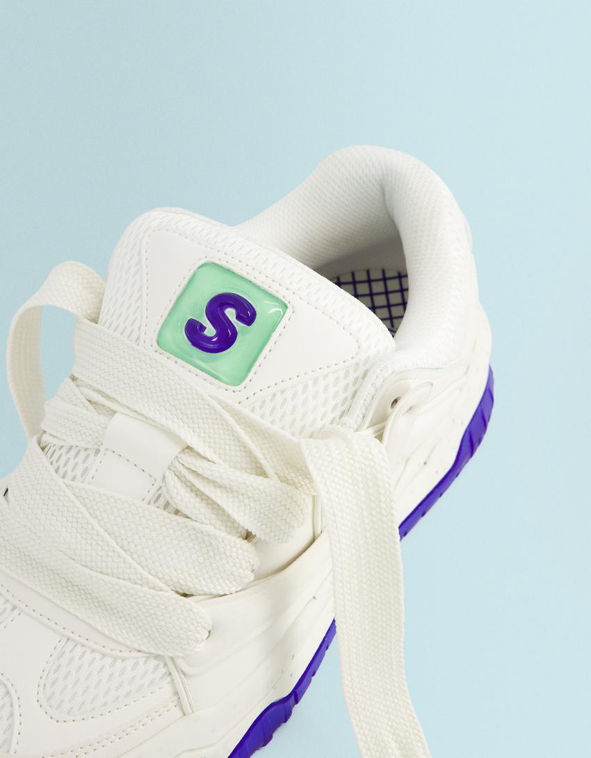 Sneakers SSSTUFFF X BERSHKA avec porte-clés-Blanc-4