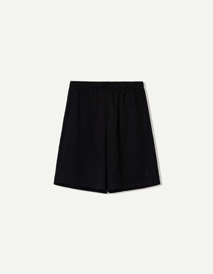 Plush Bermuda shorts with embroidery