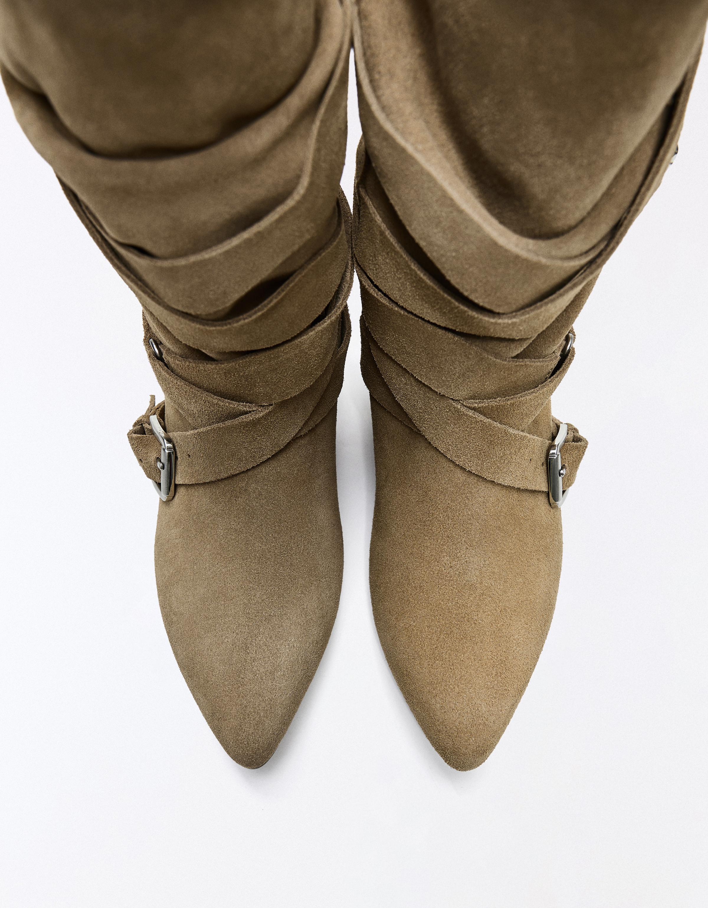 FLAT LEATHER BOOTS WITH BUCKLES — SAND
