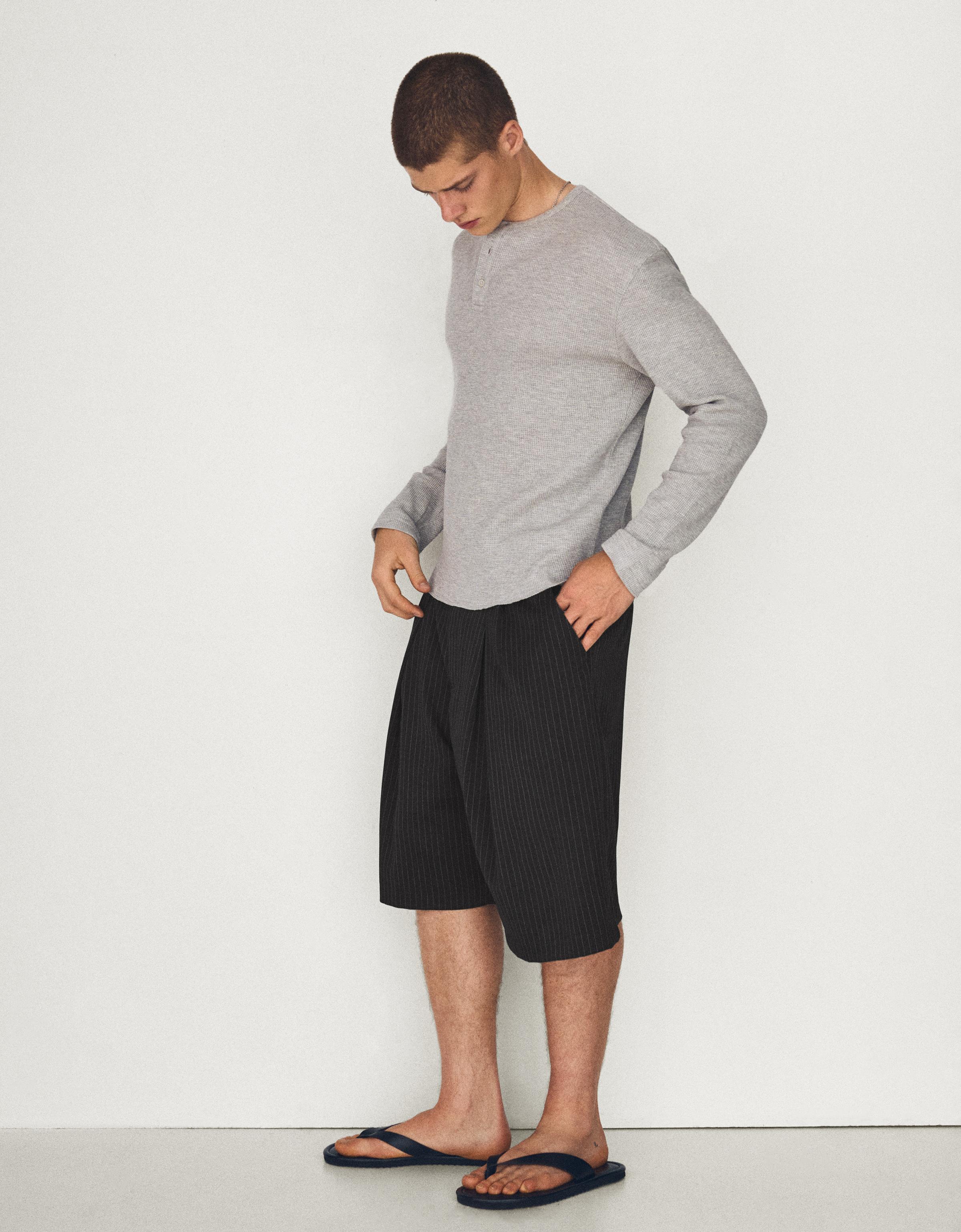 Slim fit long sleeve henley T-shirt — Grey