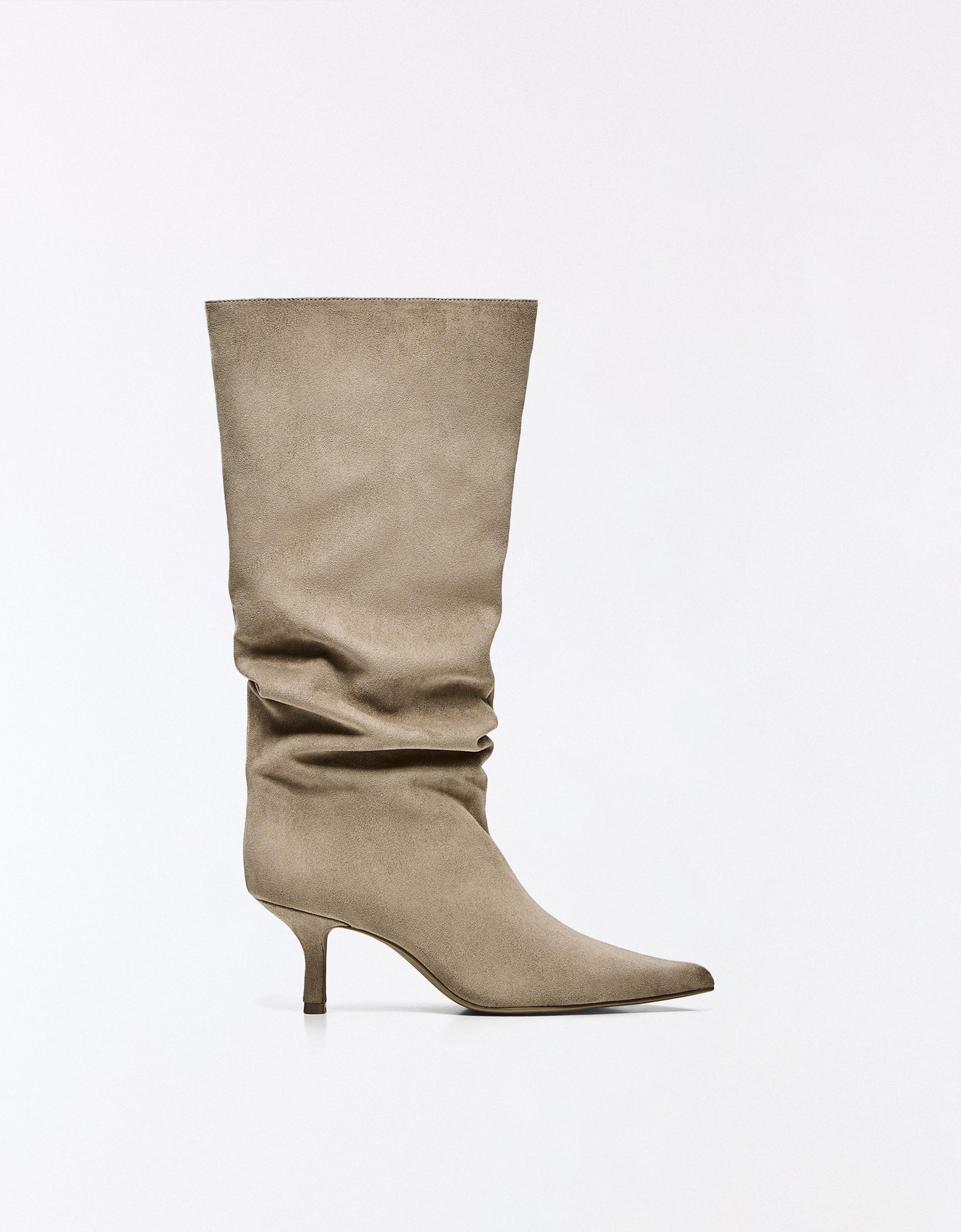 Kitten heel boots — BEIGE