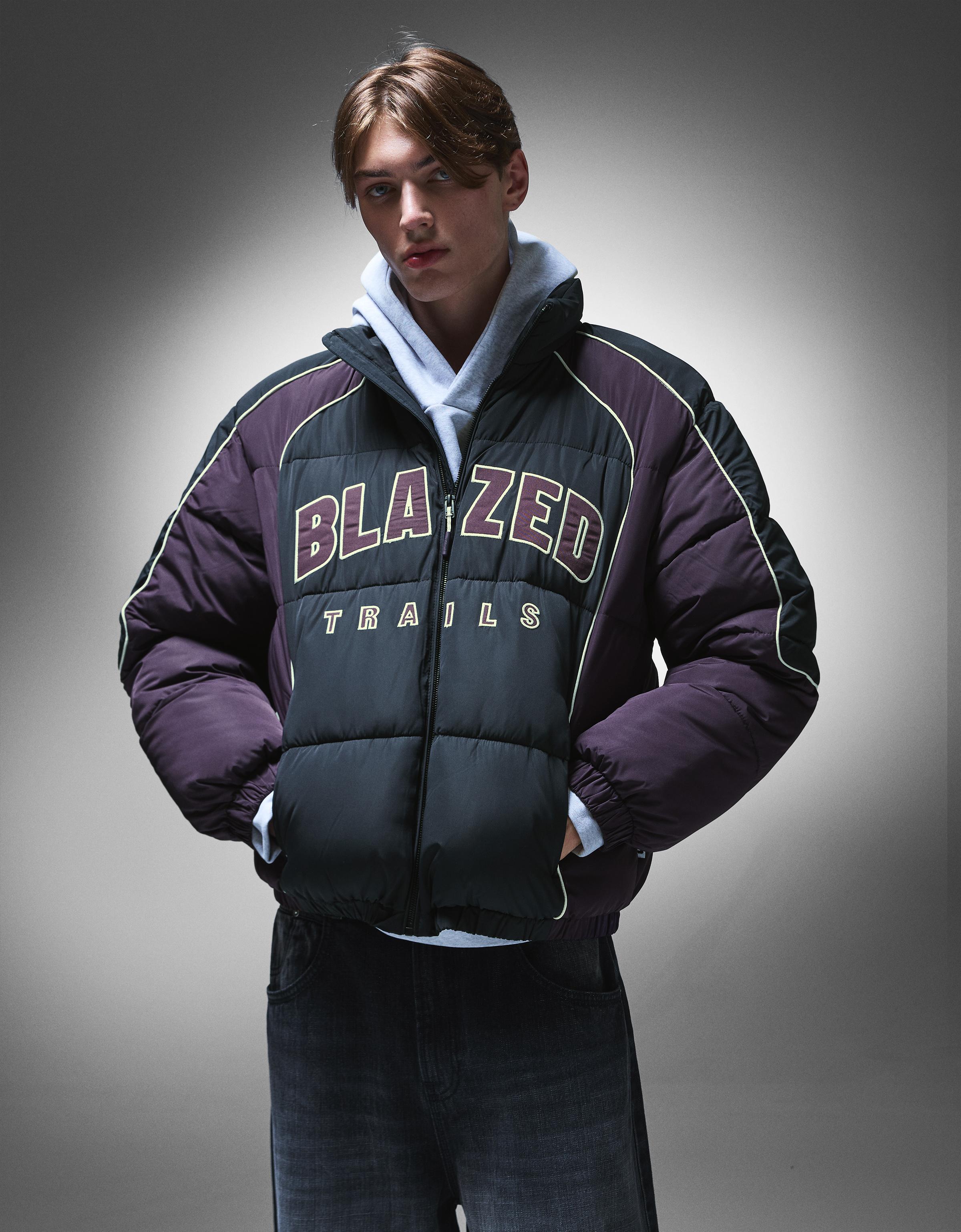 Thumbnail - Bershka Steppjacke Mit Print Herren L Schwarz