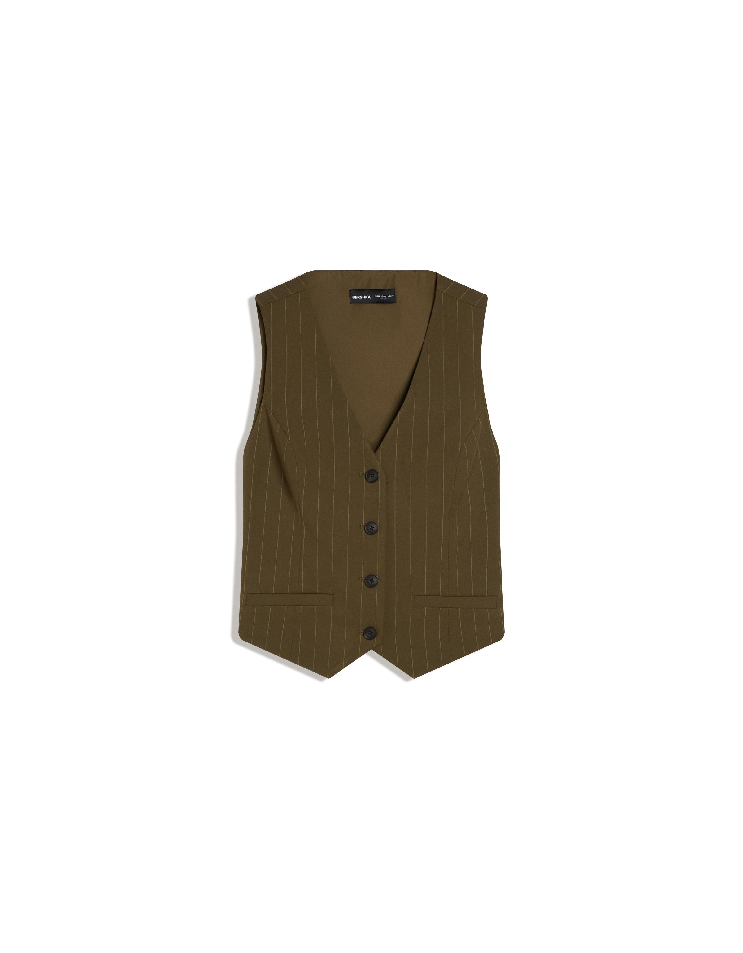 Arkası tokalı çizgili yelek