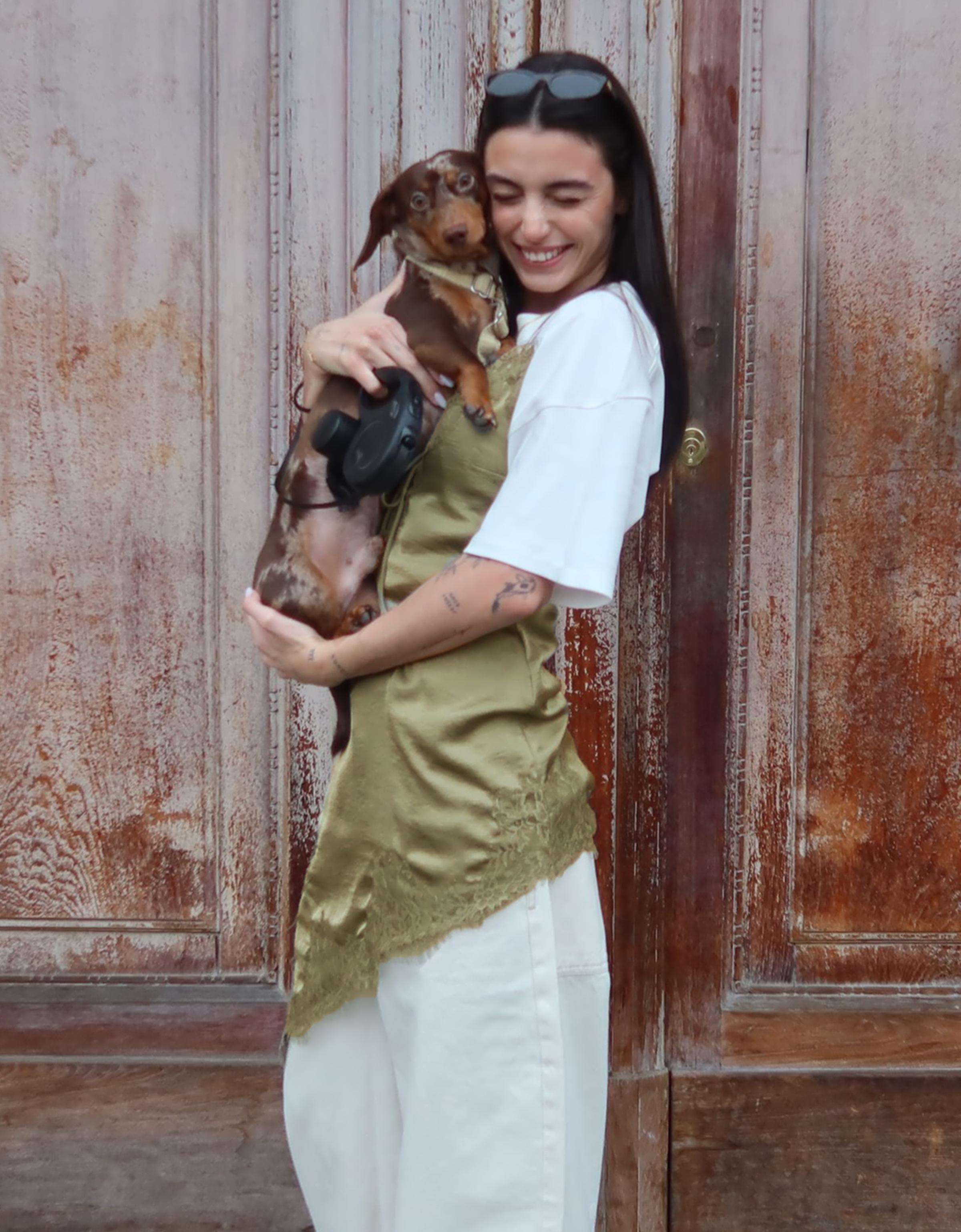 Asimetrik saten mini elbise - Görsel 32