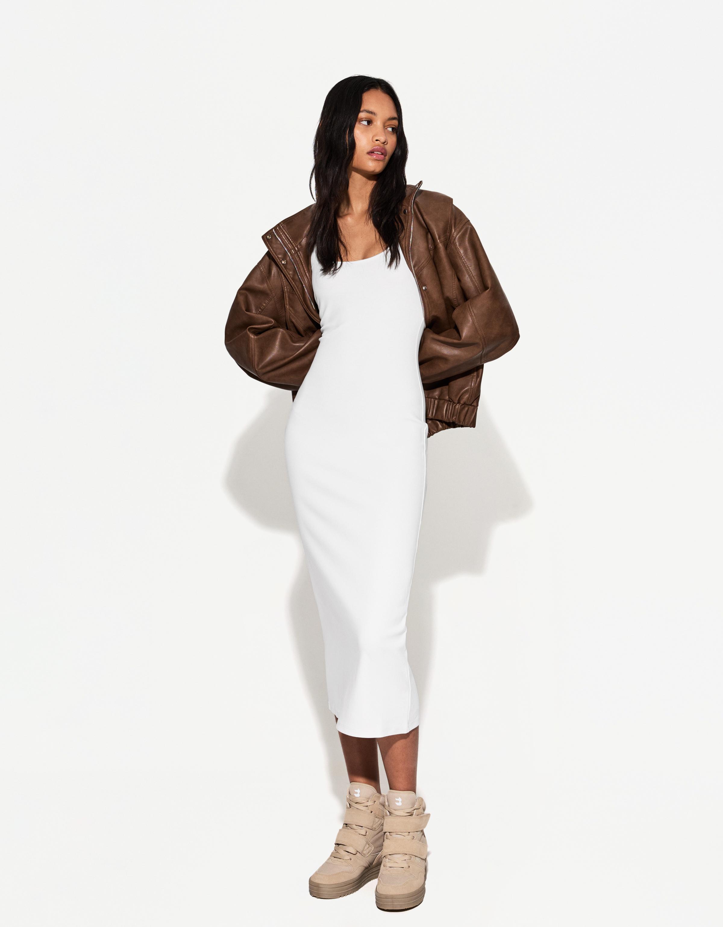 Bershka Midikleid Mit Trägern Damen Xs Grbrochenes Weiss