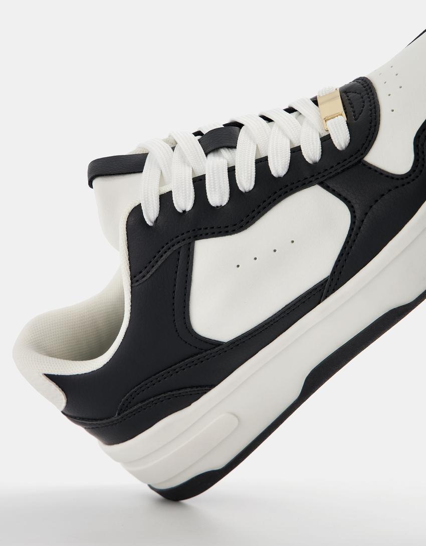 حذاء رياضي متباين-أسود