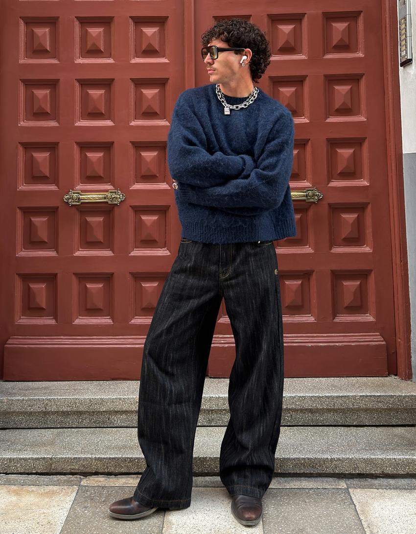 Sweter z efektem futerka-Granatowy