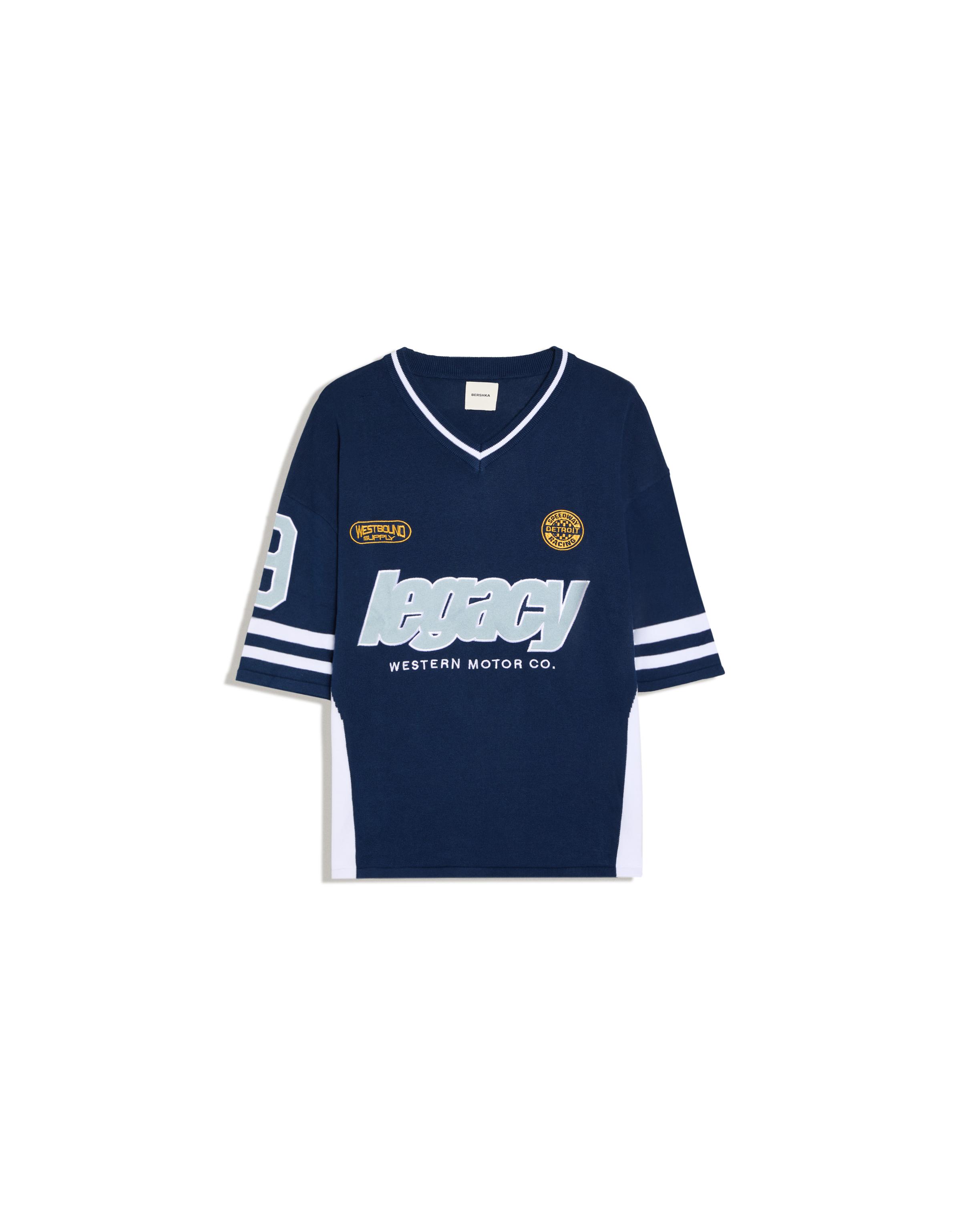 Printed V-neck T-shirt — Navy