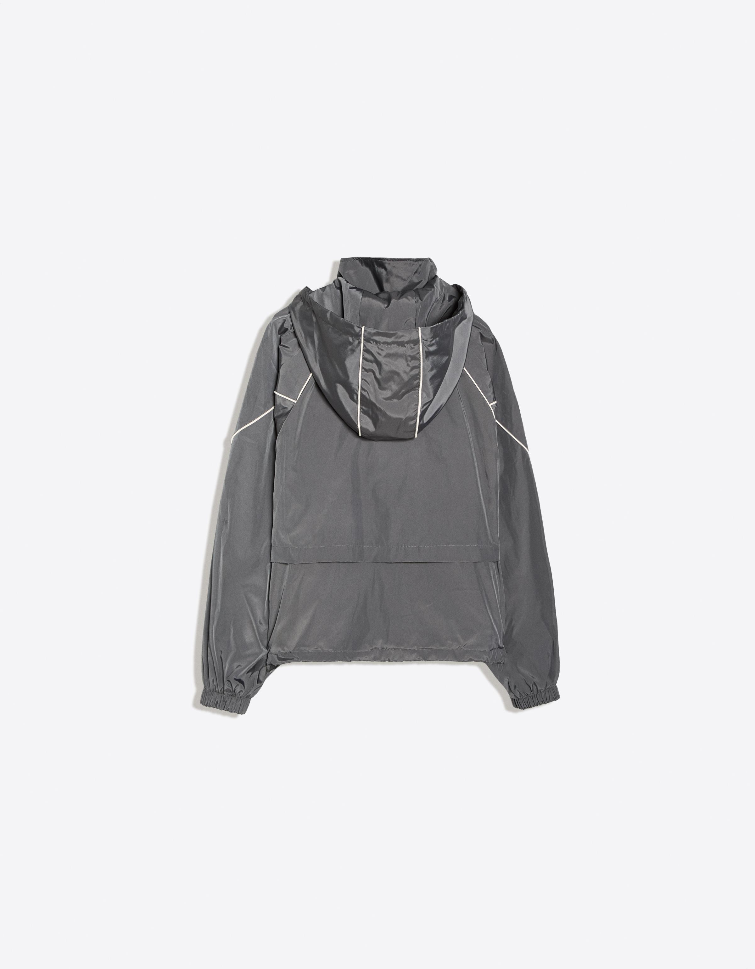 Technical jacket with contrast hood — Grey