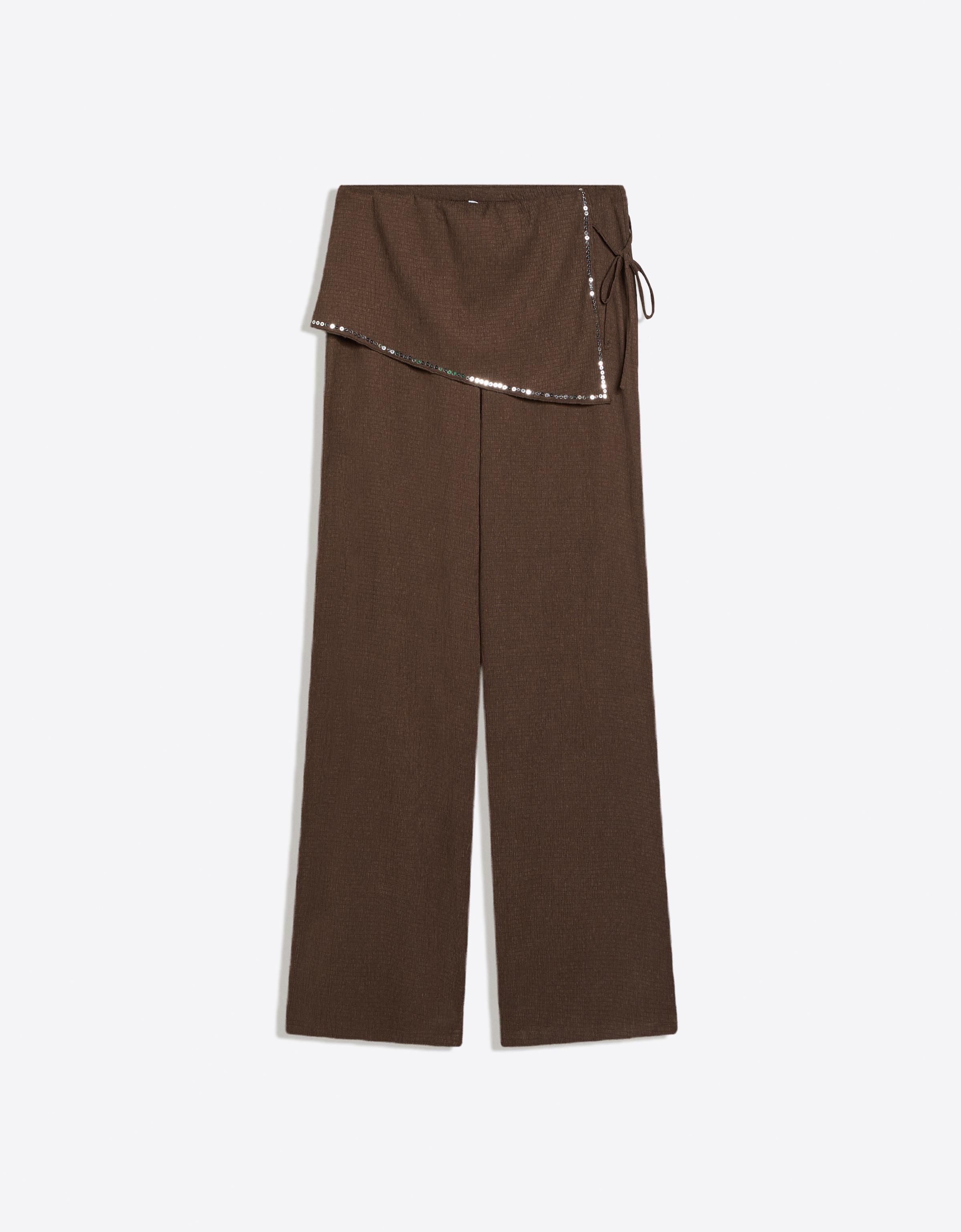 Pullu etek detaylı pantolon - Görsel 23