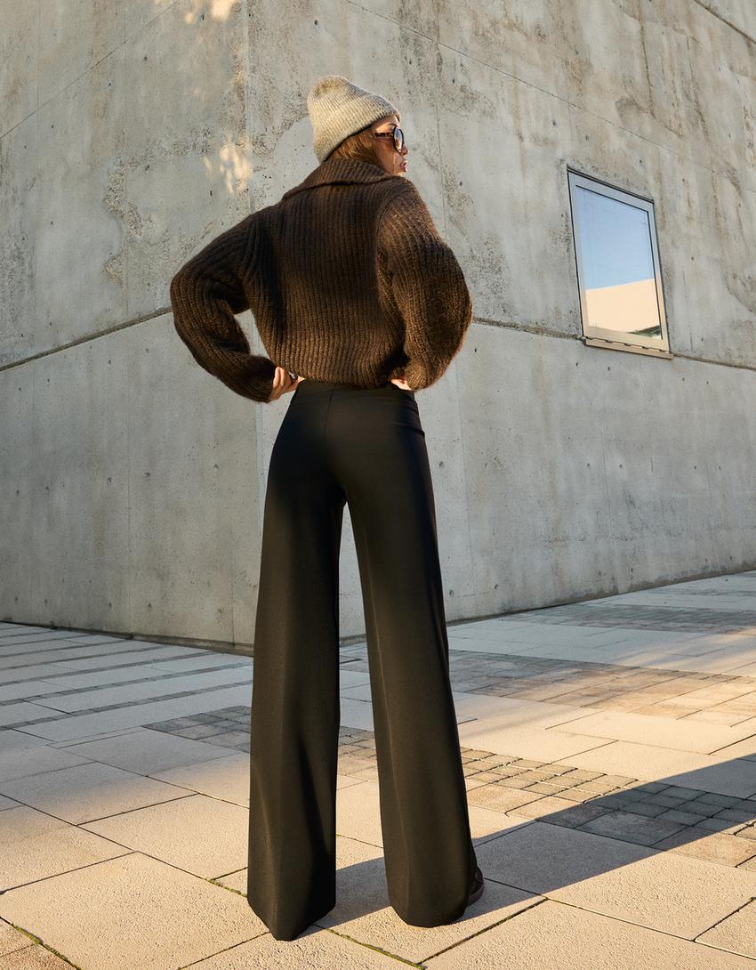 Wide-leg trousers-Black