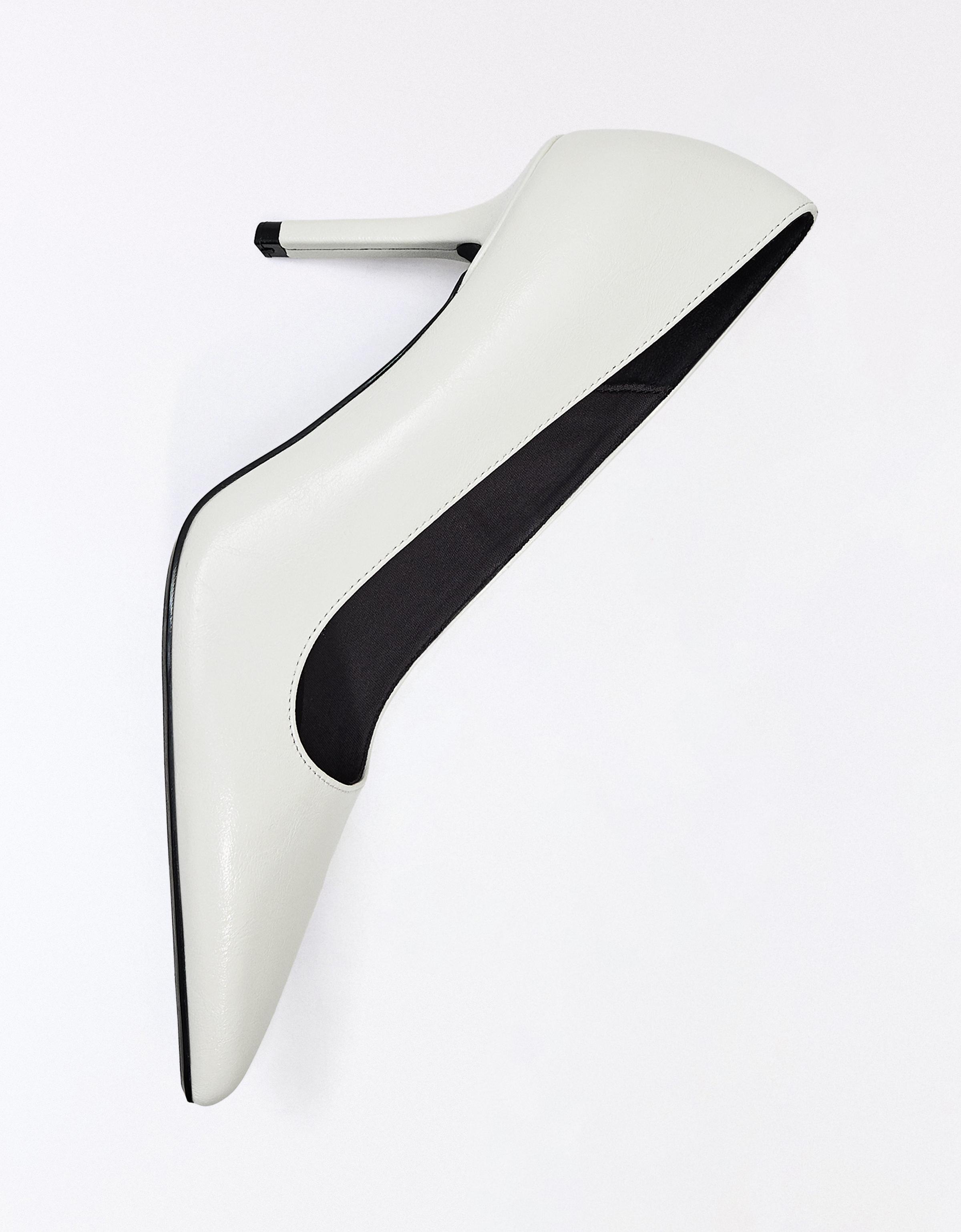 High-heel shoes — WHITE