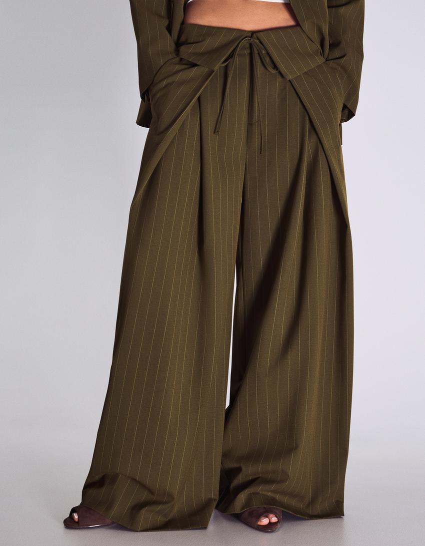Darted trousers with turn-up waist-Khaki