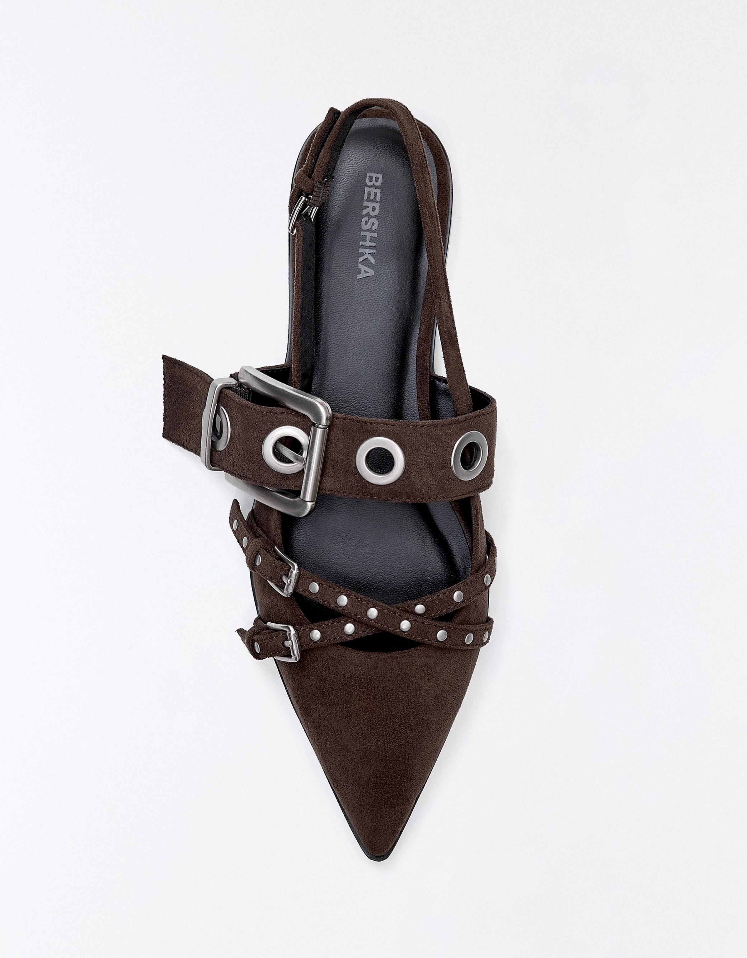 Bershka TOKALI ARKASI AÇIK BABET