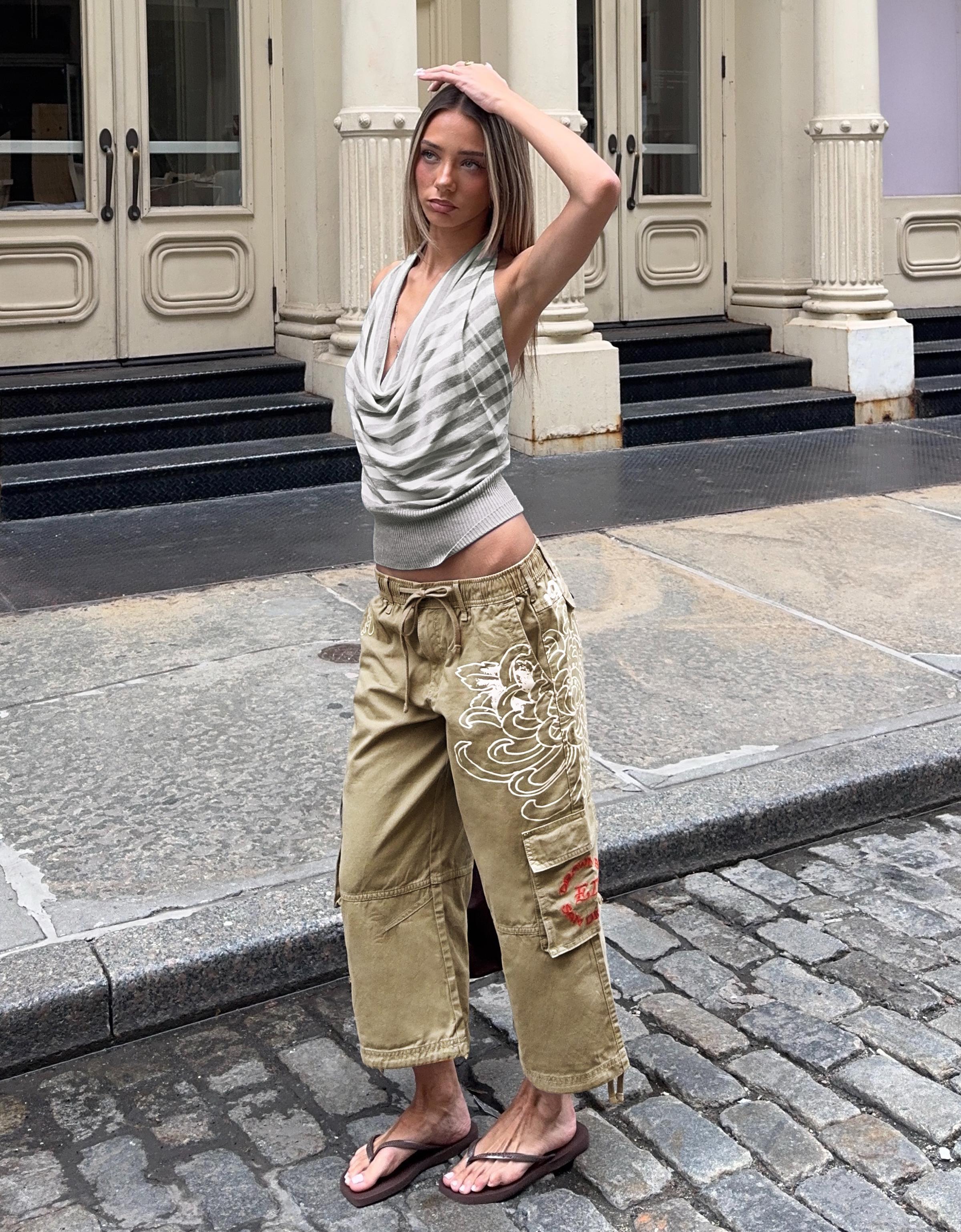 Bershka Długie Bermudy Ed Hardy X Bershka Kobieta Piaskowy