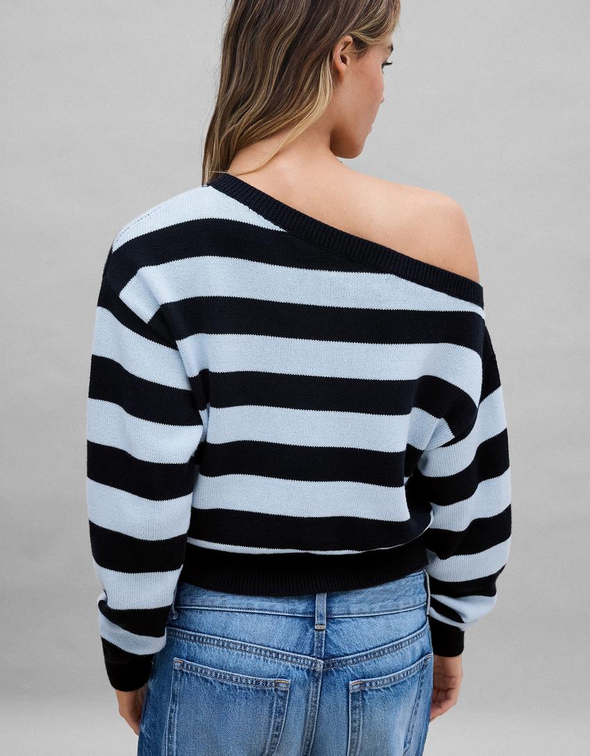 Bear embroidered boat neck jumper-Blue