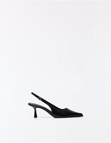 HEELED SHOES WITH BUCKLE DETAIL — BLACK 1