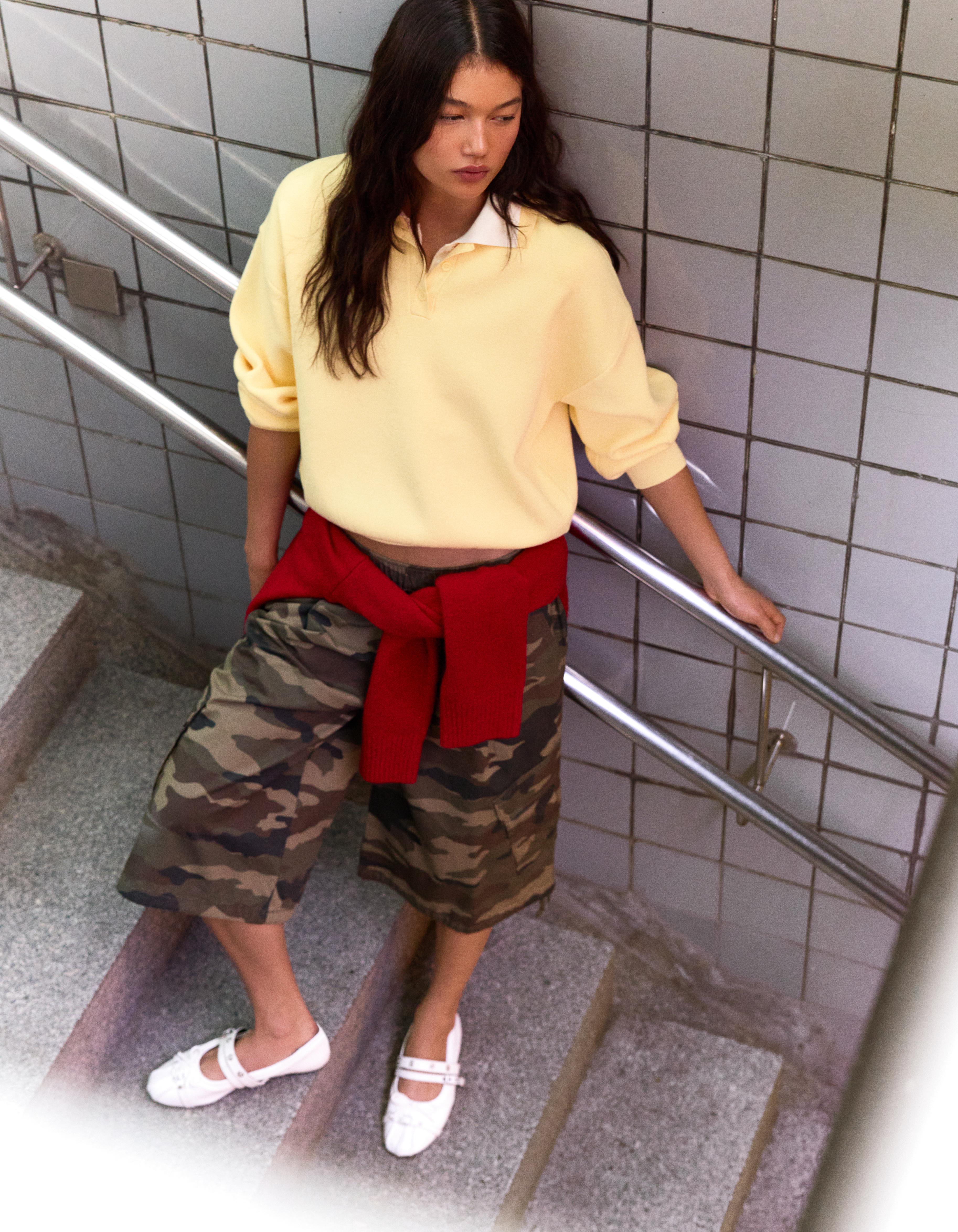 Oversize polo collar jumper — Yellow