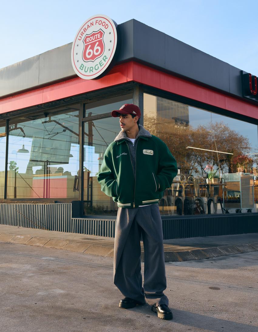 Jack van synthetische wol met borduursel-Groen