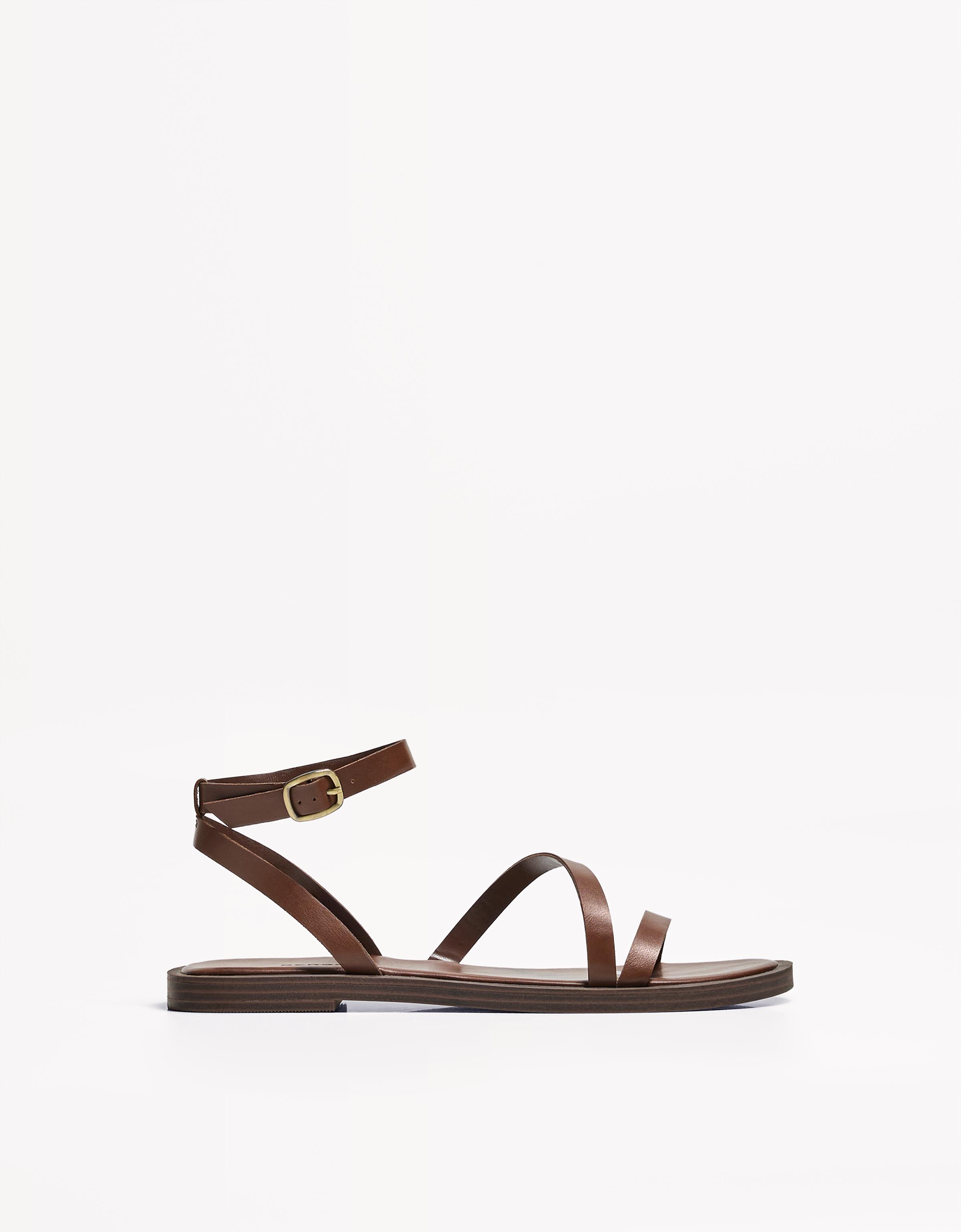 Bershka Flache Riemchensandalen Damen 36 Braun