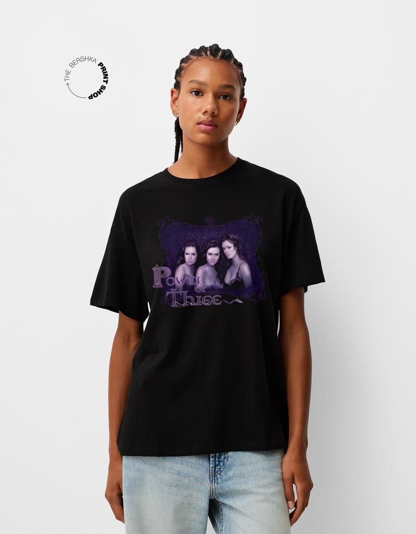 Koszulka oversize z krótkim rękawem i nadrukiem Charmed-Czarny-1