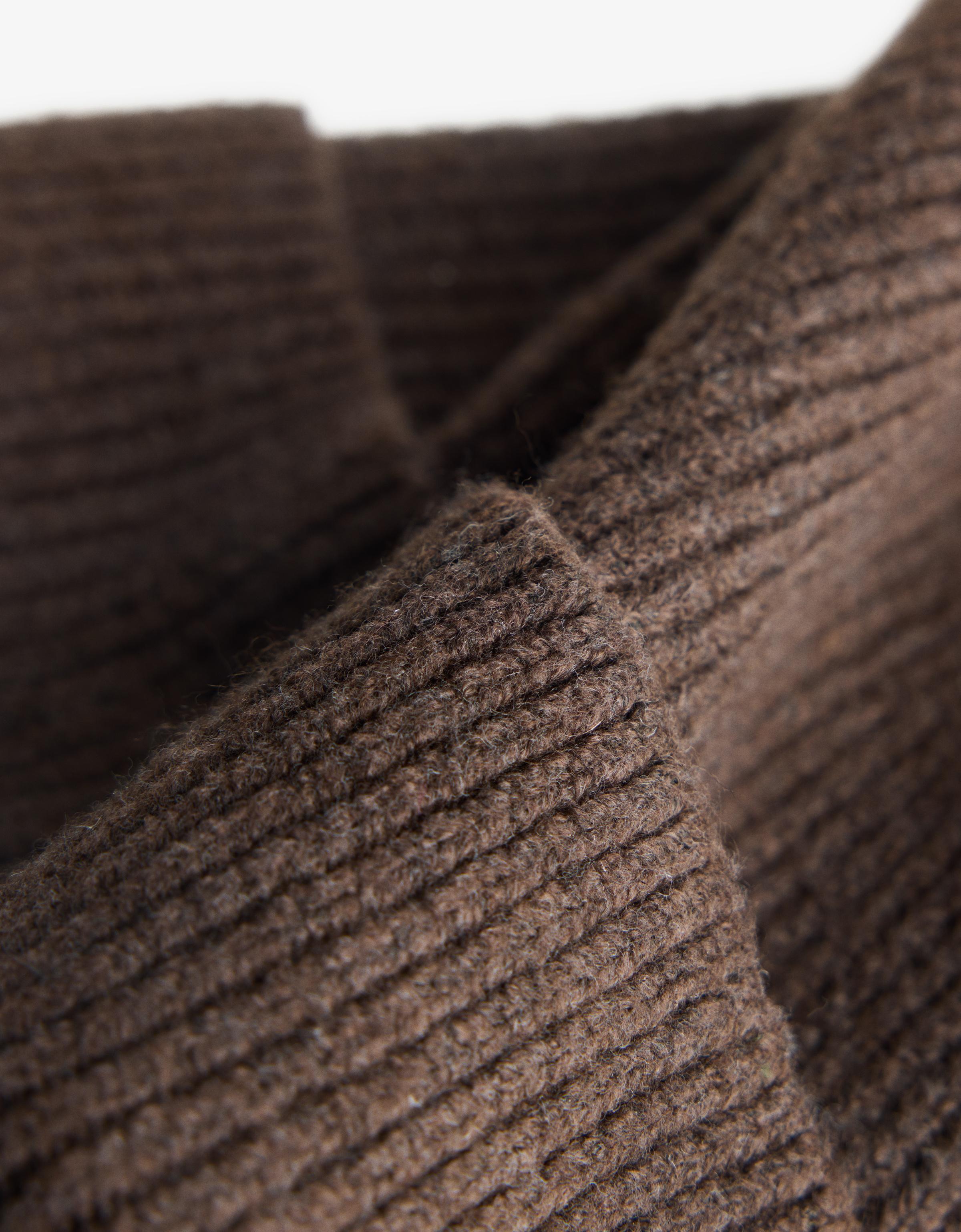 Turn-up knit beanie — Brown