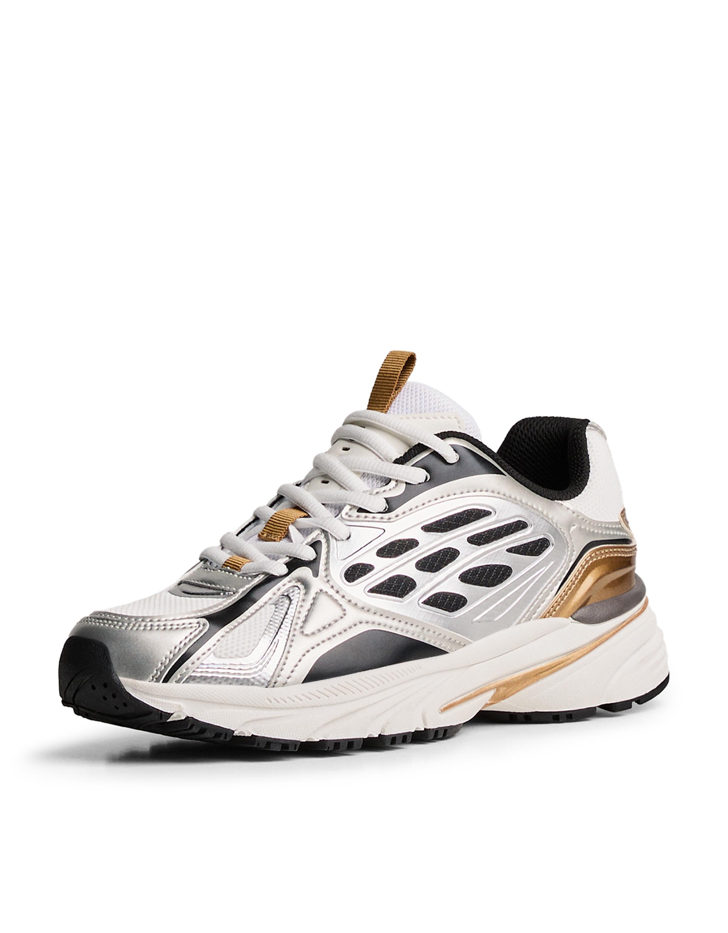 Multi-piece trainers