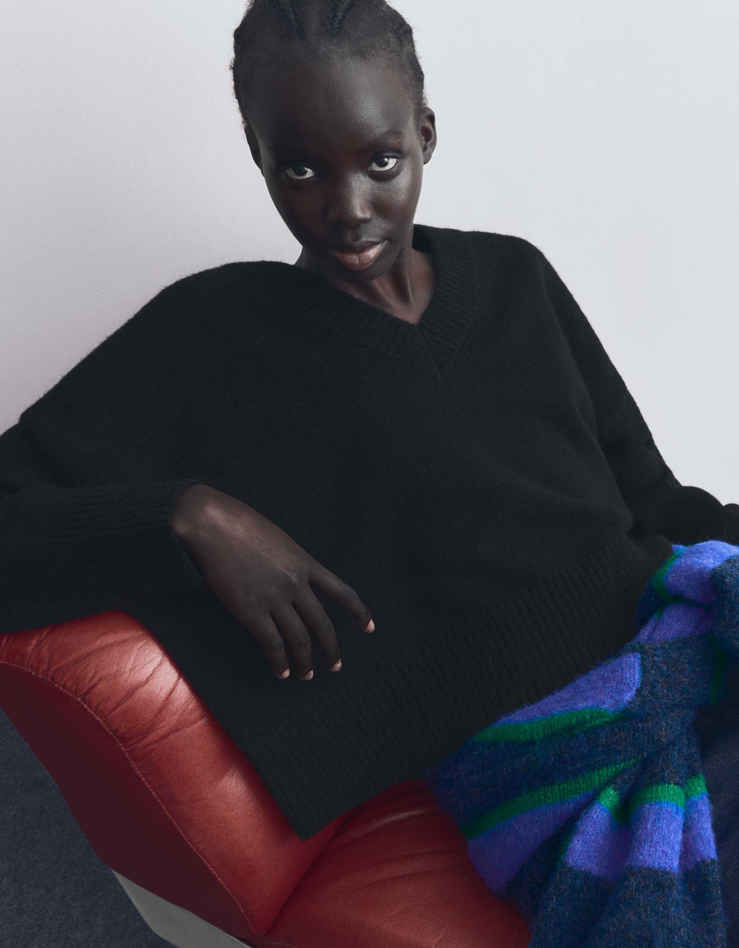 Bershka Cropped-Pullover Mit V-Ausschnitt Damen Xs Schwarz