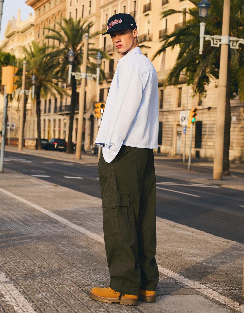 Spodnie cargo o kroju baggy-Khaki