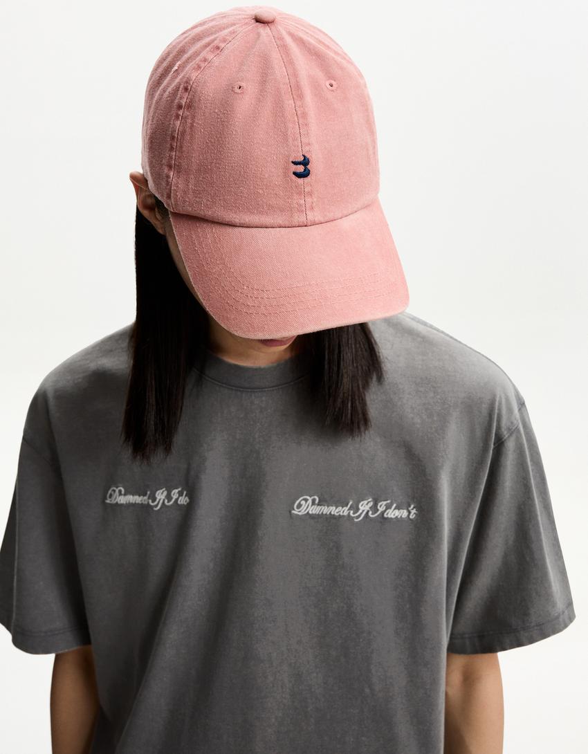 Casquette brodée-Rose