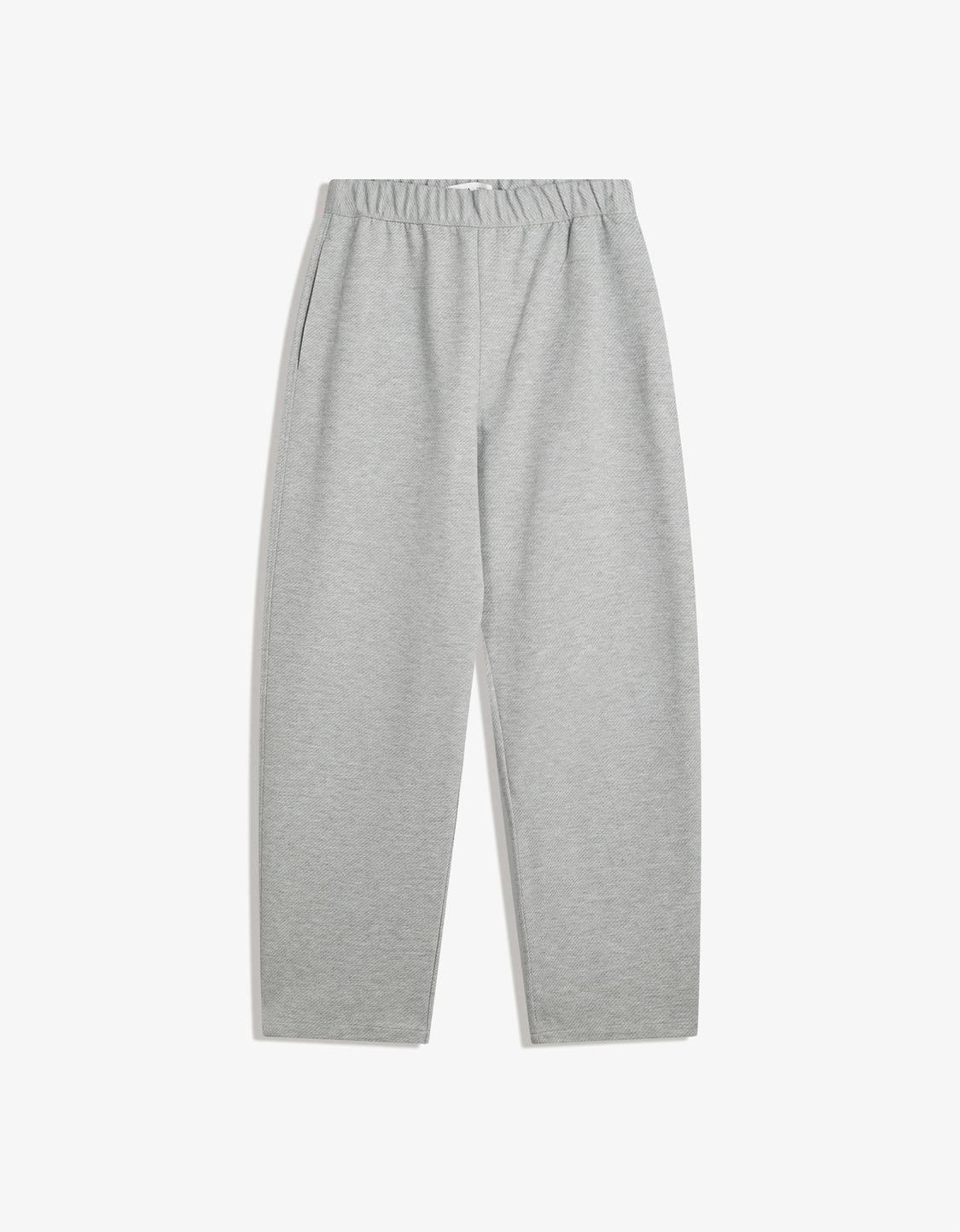 Super baggy jogger trousers