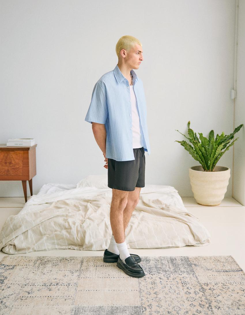 Short sleeve boxy fit shirt-Light blue-3