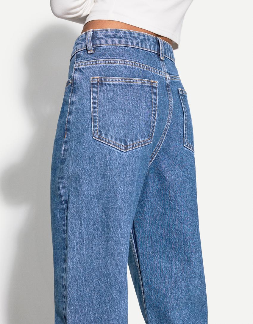 Straight wide-leg jeans