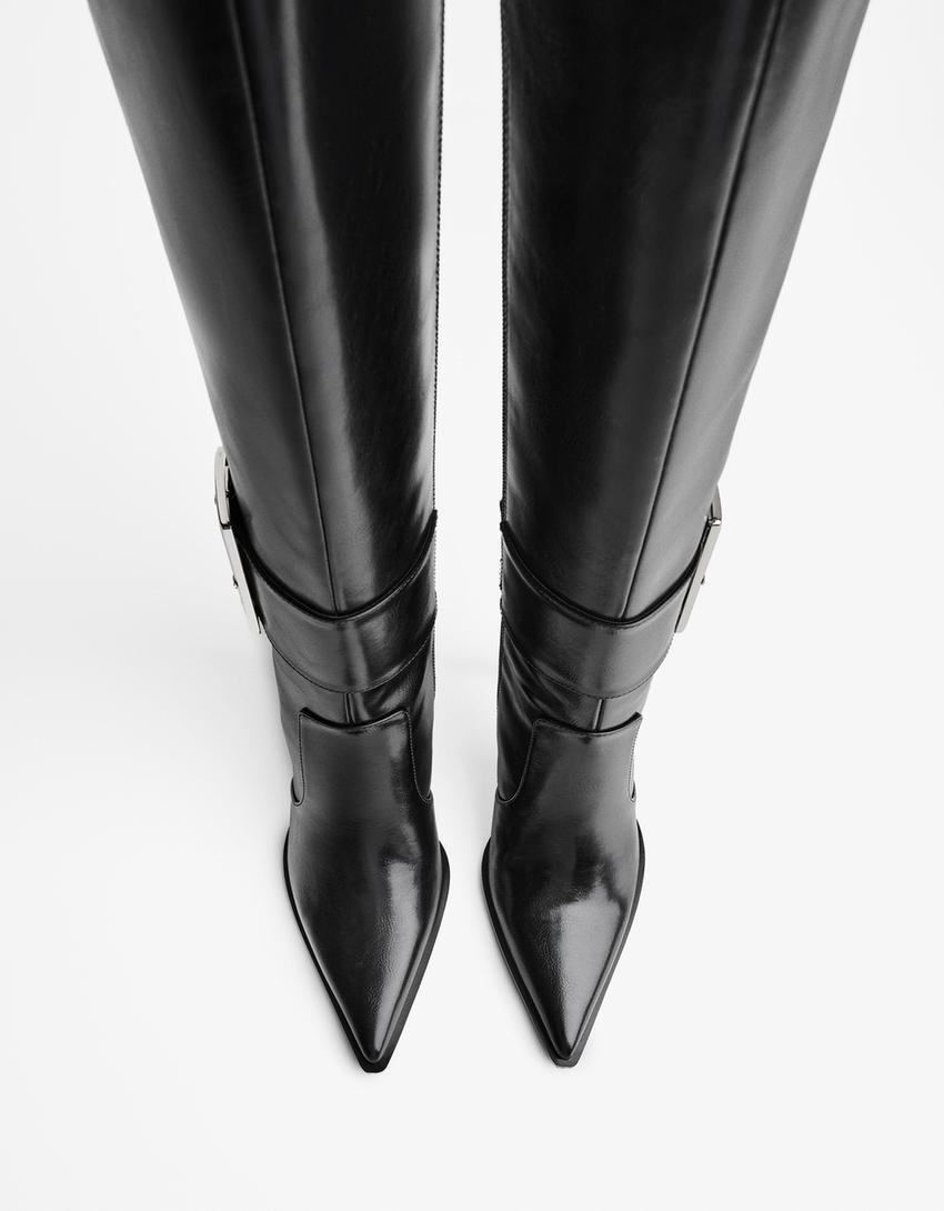 High-heel boots with buckle-BLACK