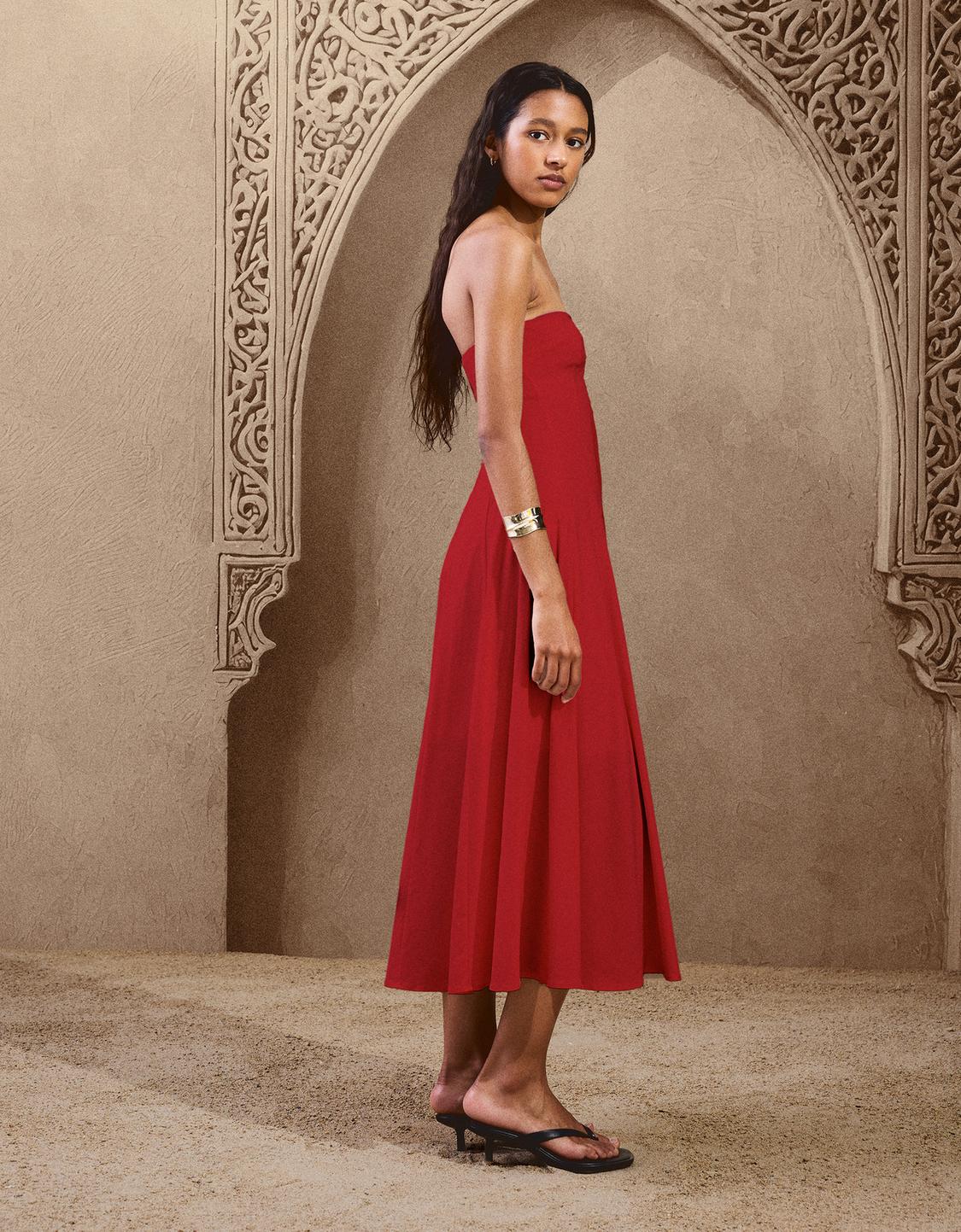 Bandeau neckline midi dress