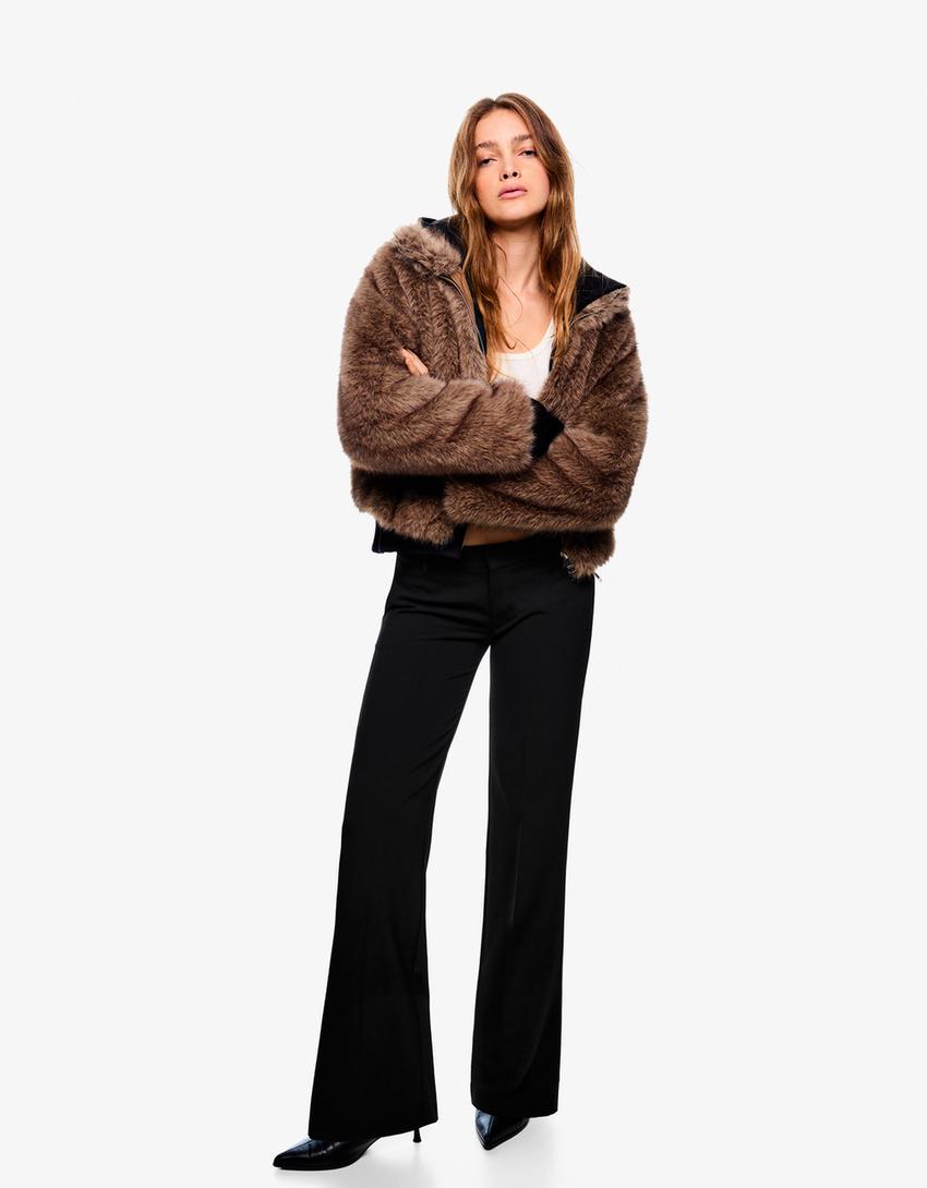 Calças bootcut low rise-Preto