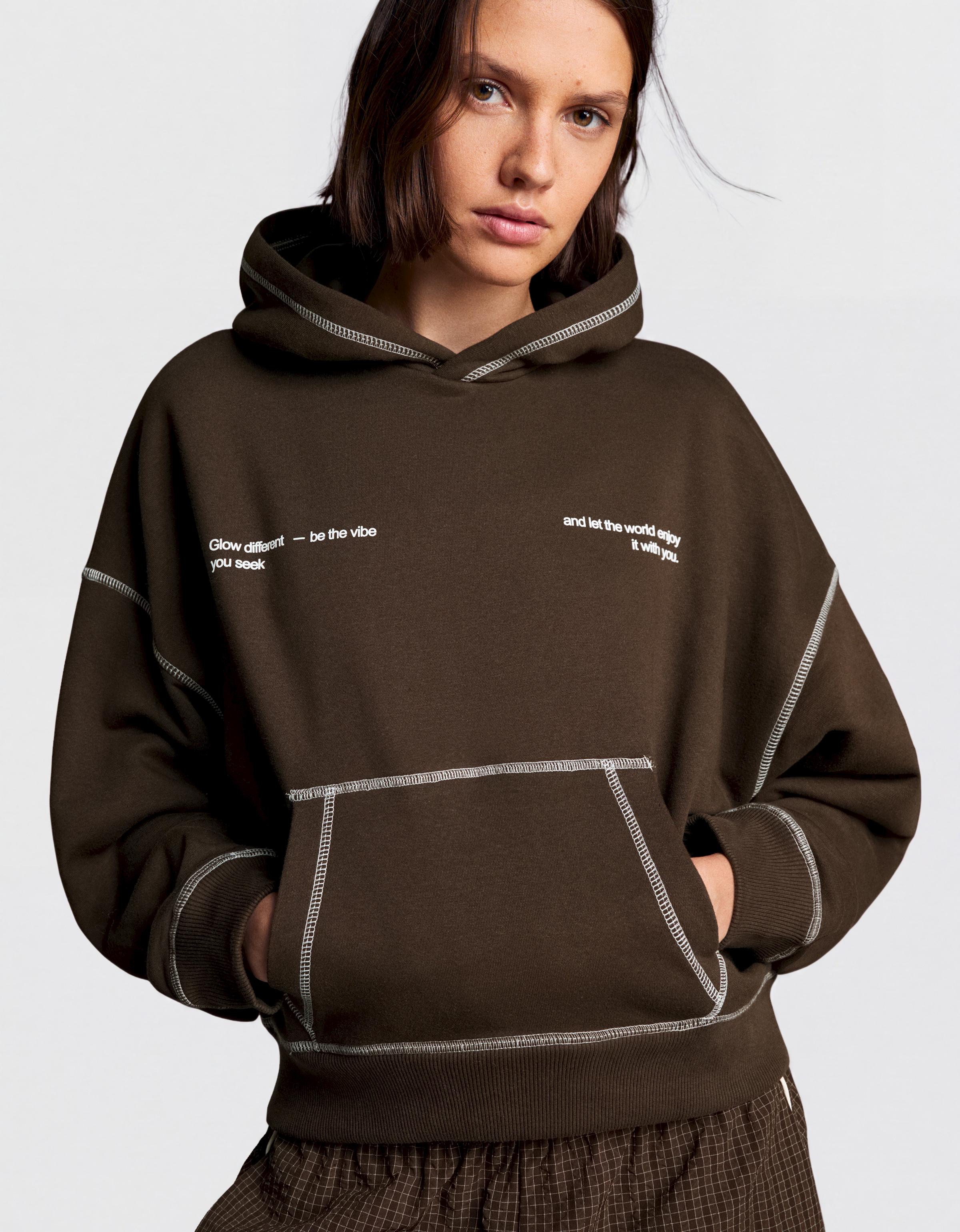 Hooded print sweatshirt — Brown