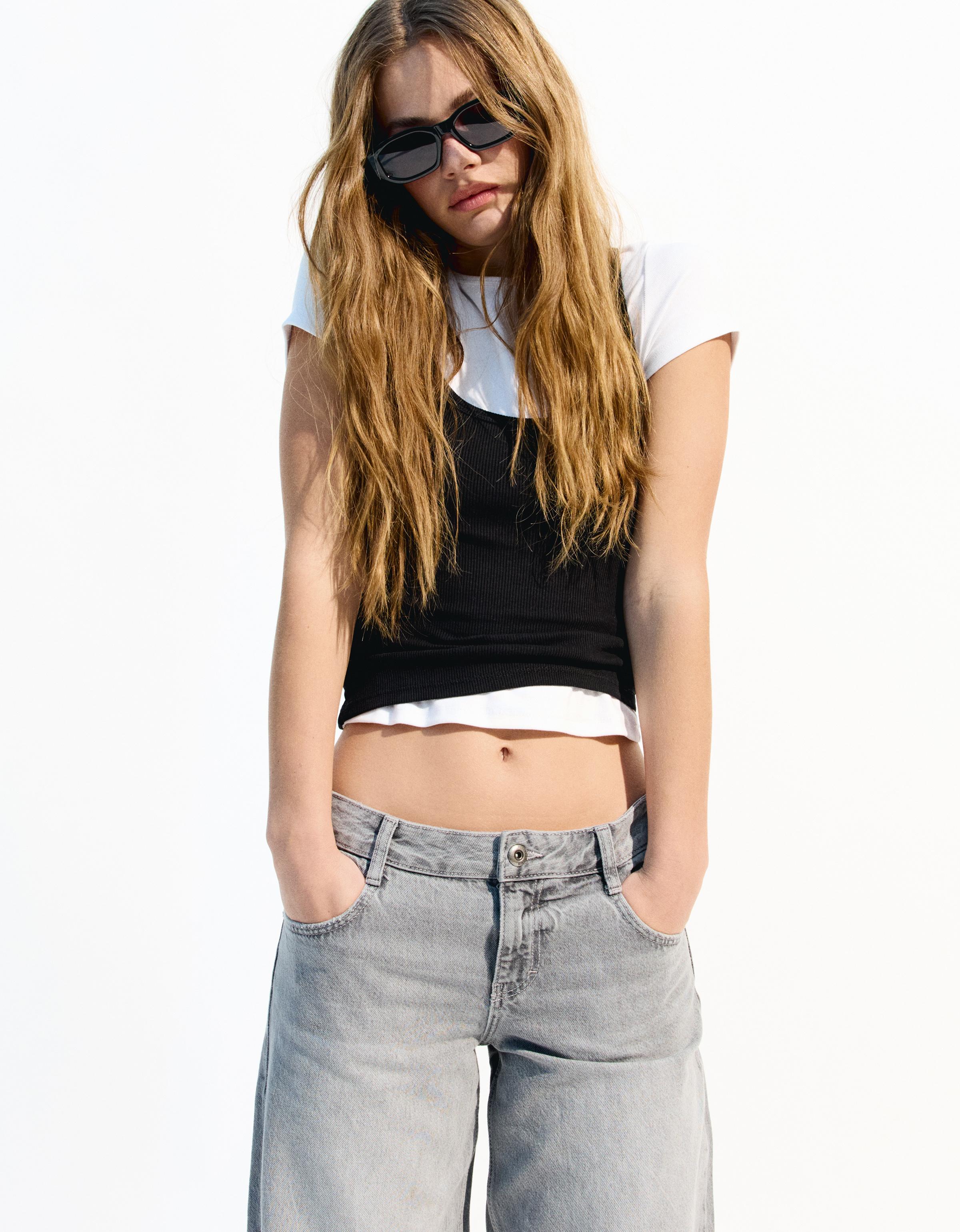 Low-rise wide-leg jeans - Pants - BSK Teen | Bershka Low-rise wide-leg jeans - Pants - BSK Teen | Bershka