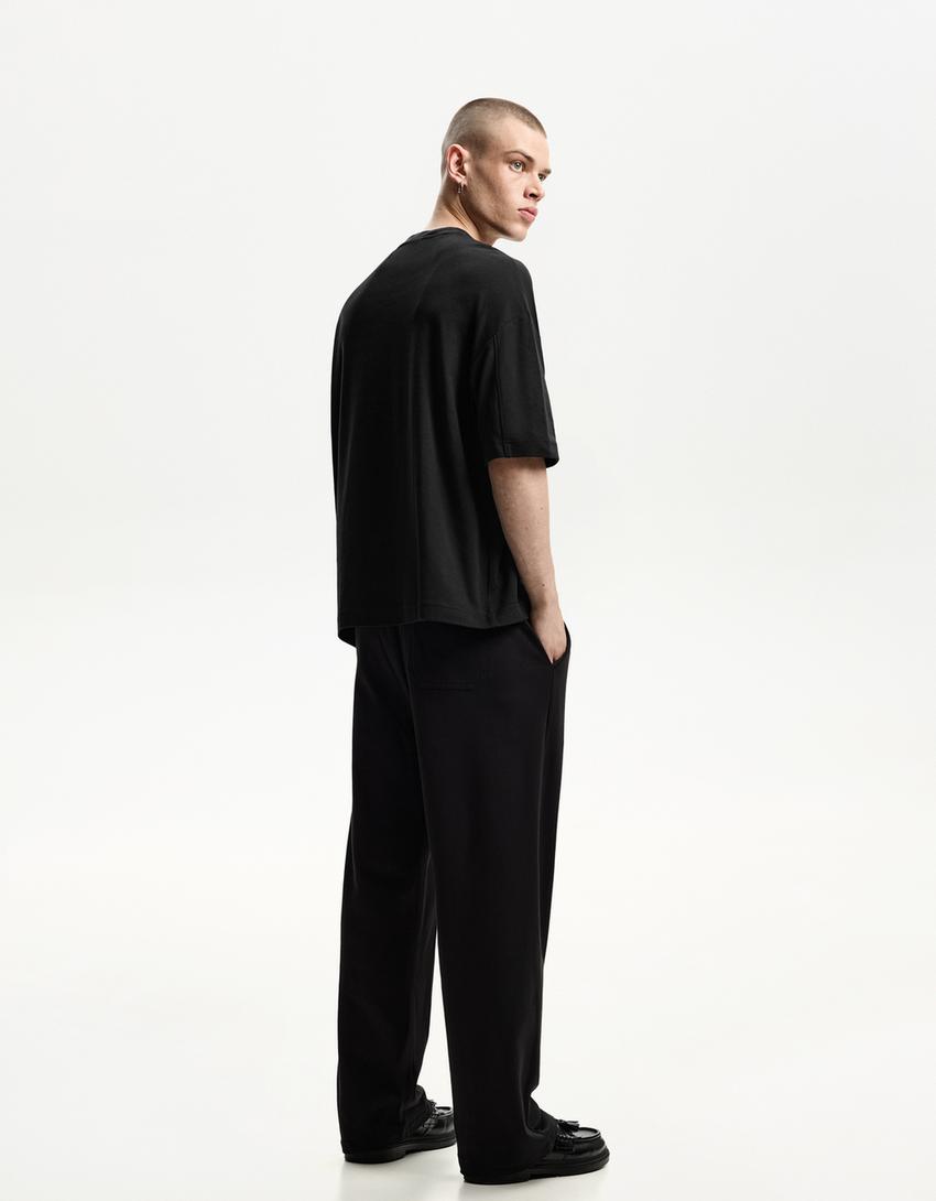 T-shirt and trousers set-T-shirt and trousers set