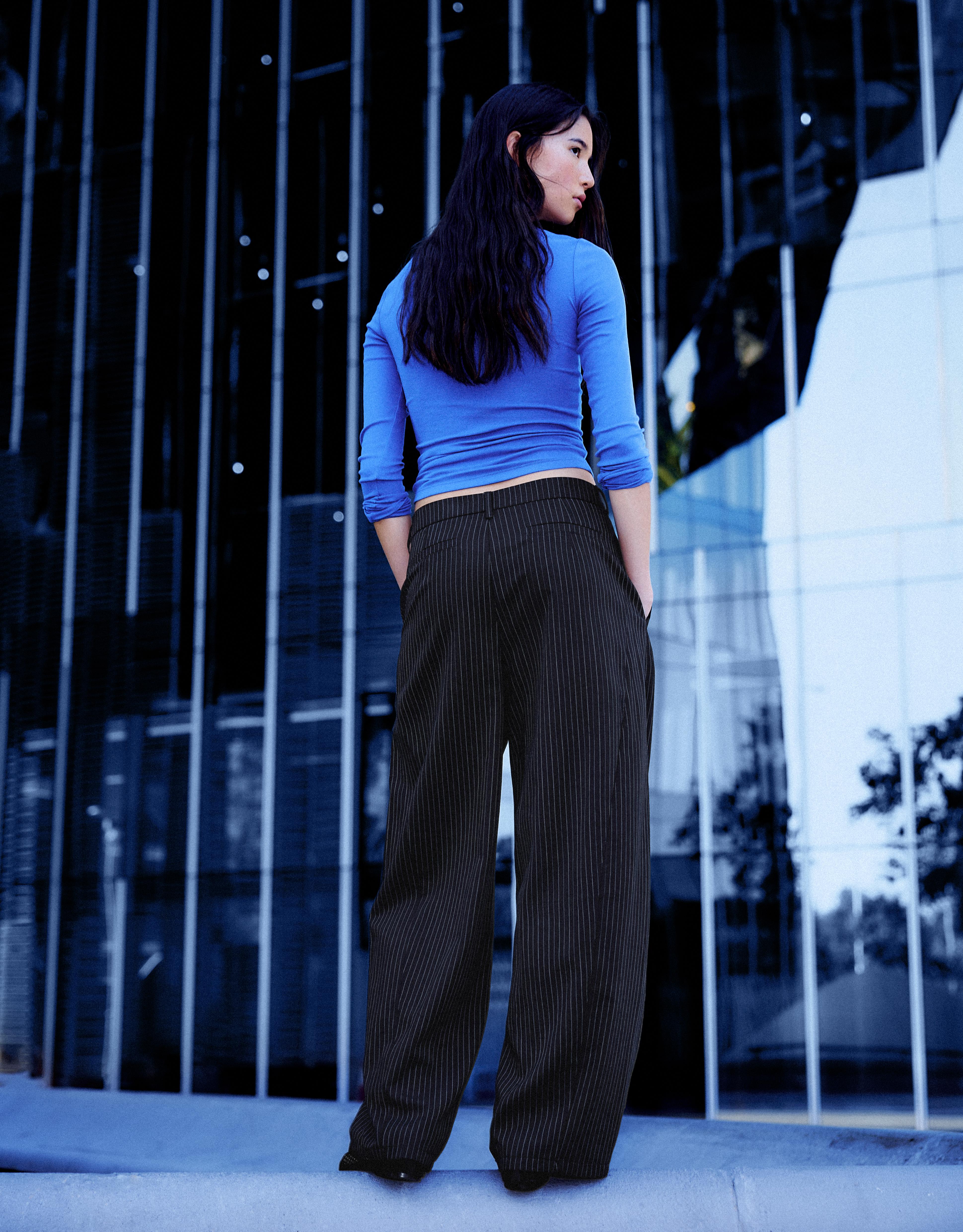Double-fabric darted trousers — Dark grey