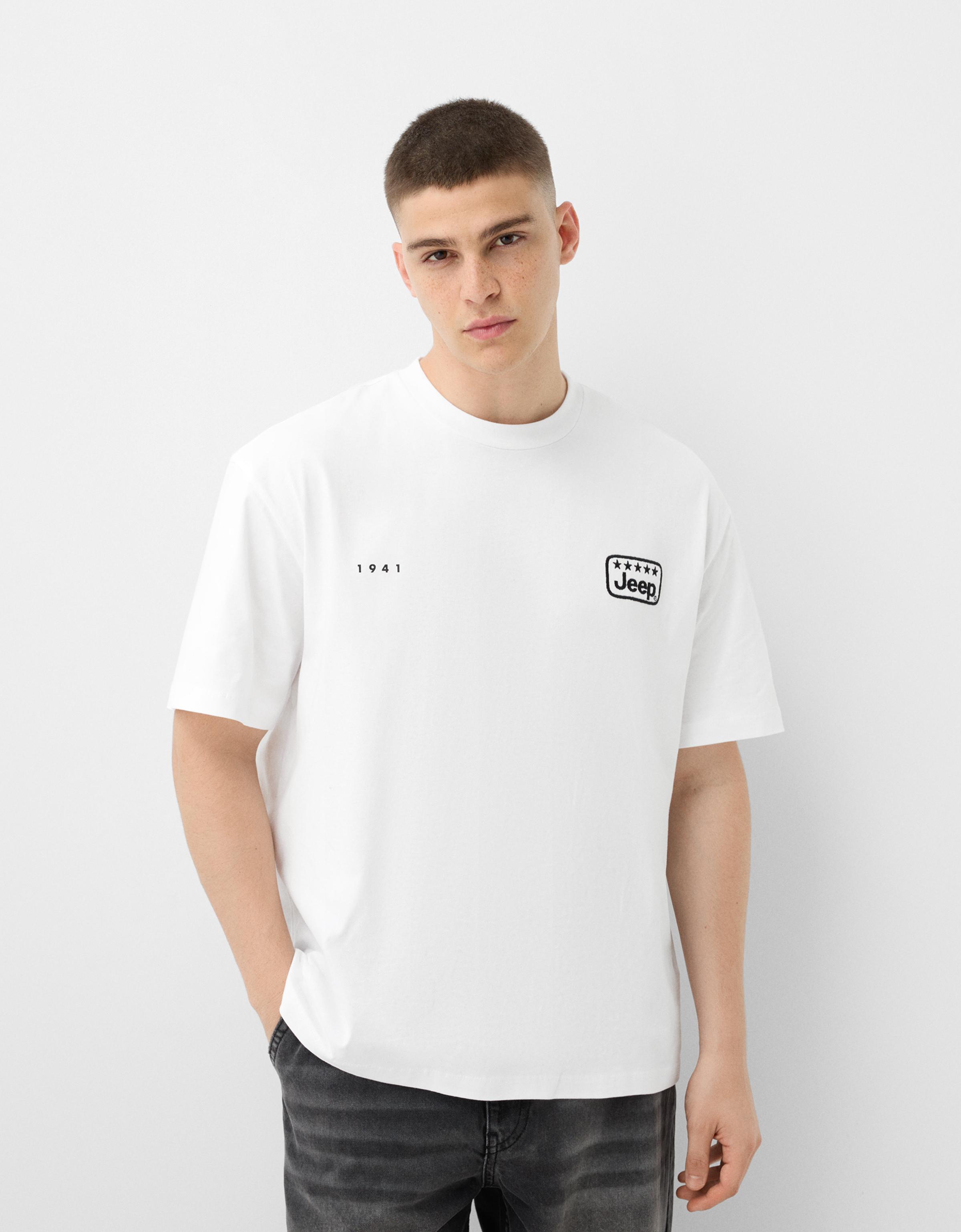 Bershka T-Shirt Jeep Im Relaxed-Fit Mit Kurzen Ärmeln Herren Xl Weiss