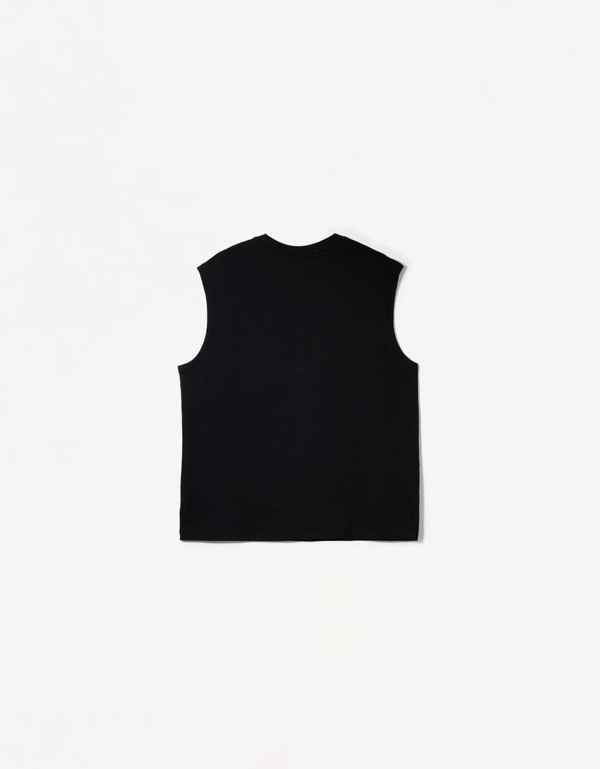 Sleeveless top-Black-5