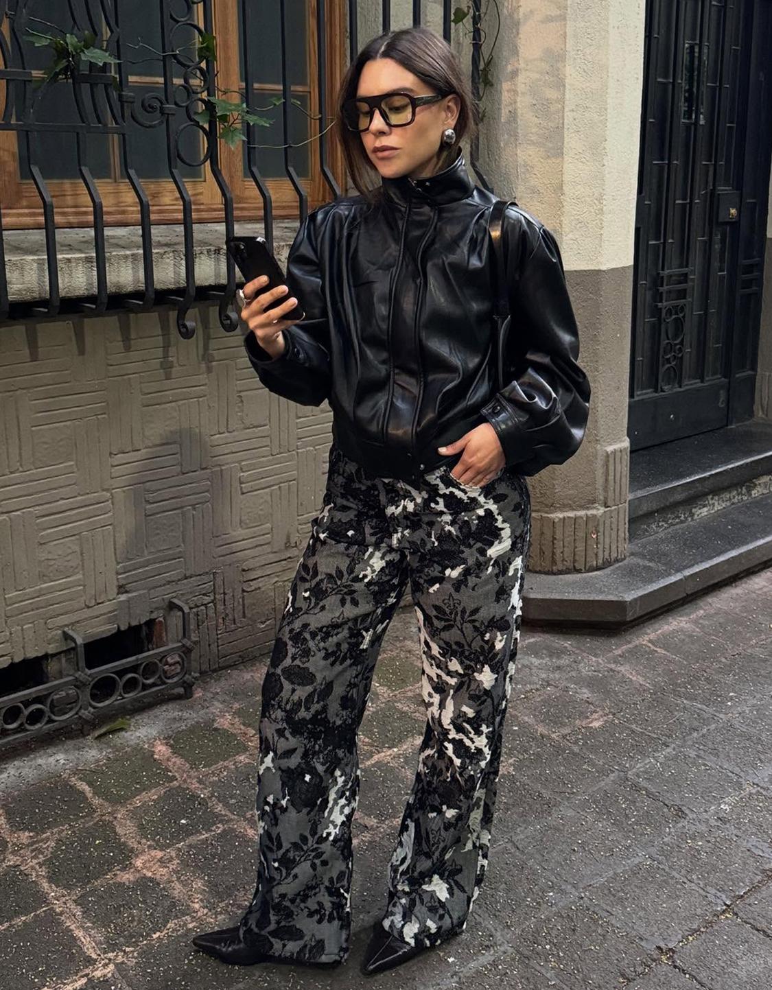 Jacquard print baggy jeans