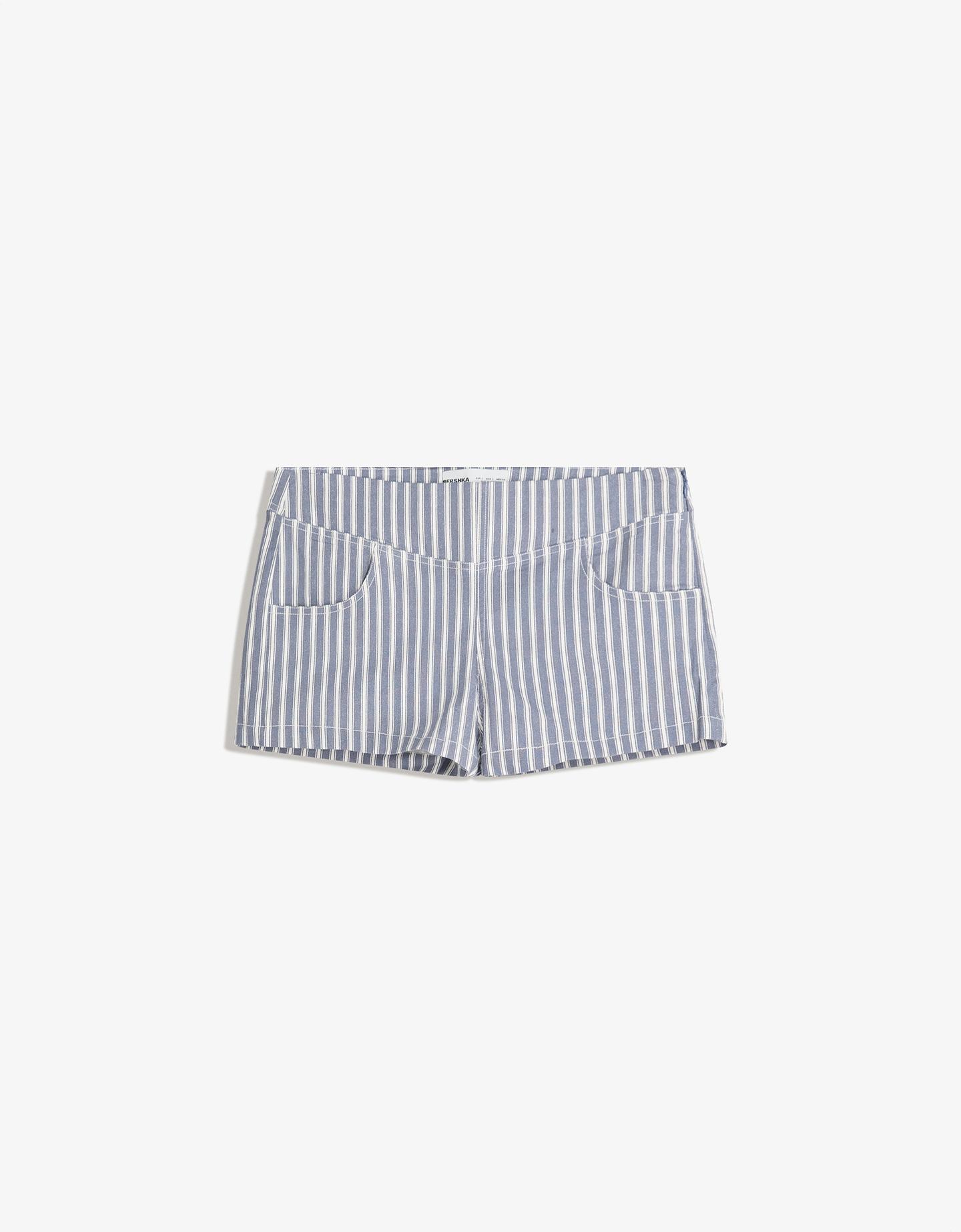 Bershka szorty z bengalinu niebieski