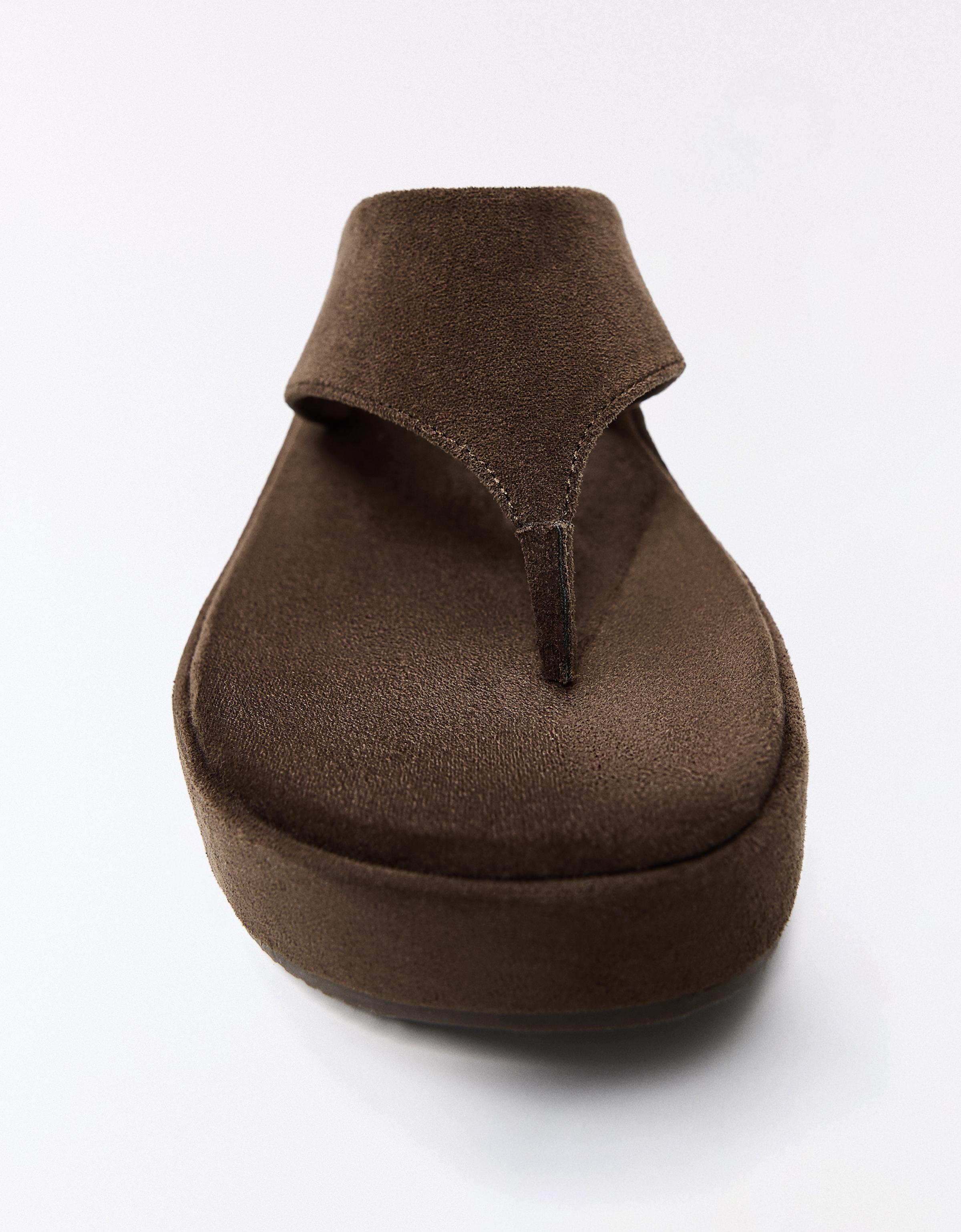 Thong flatform sandals — Brown