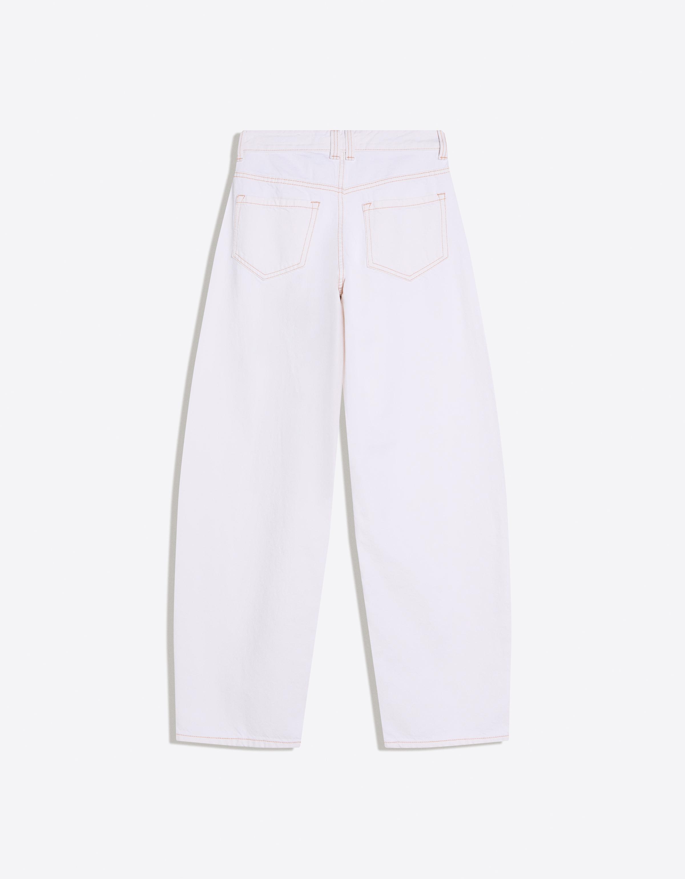 Low-rise baggy barrel jeans
